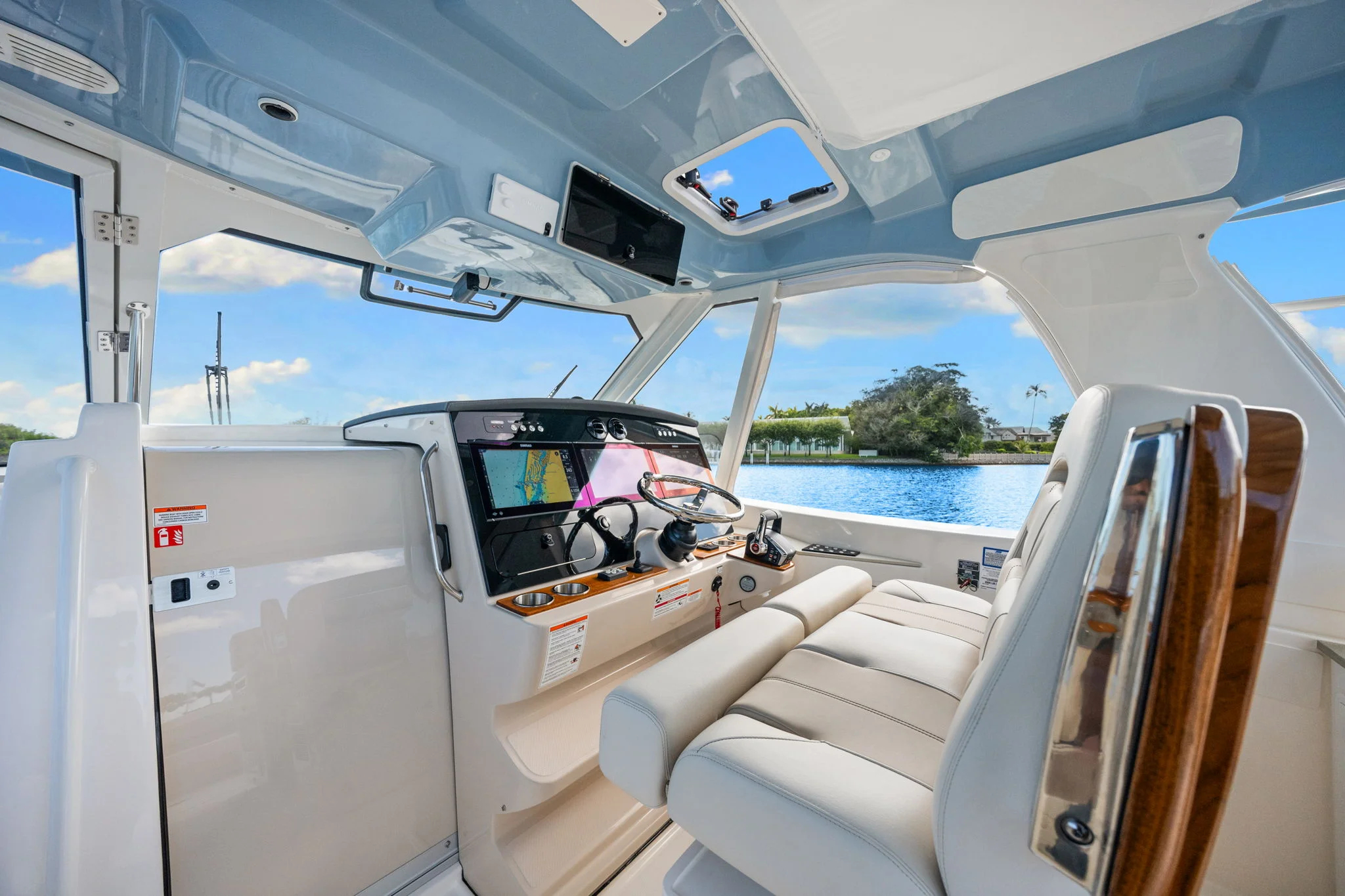 2026 Boston Whaler 380 Realm Image Thumbnail #34