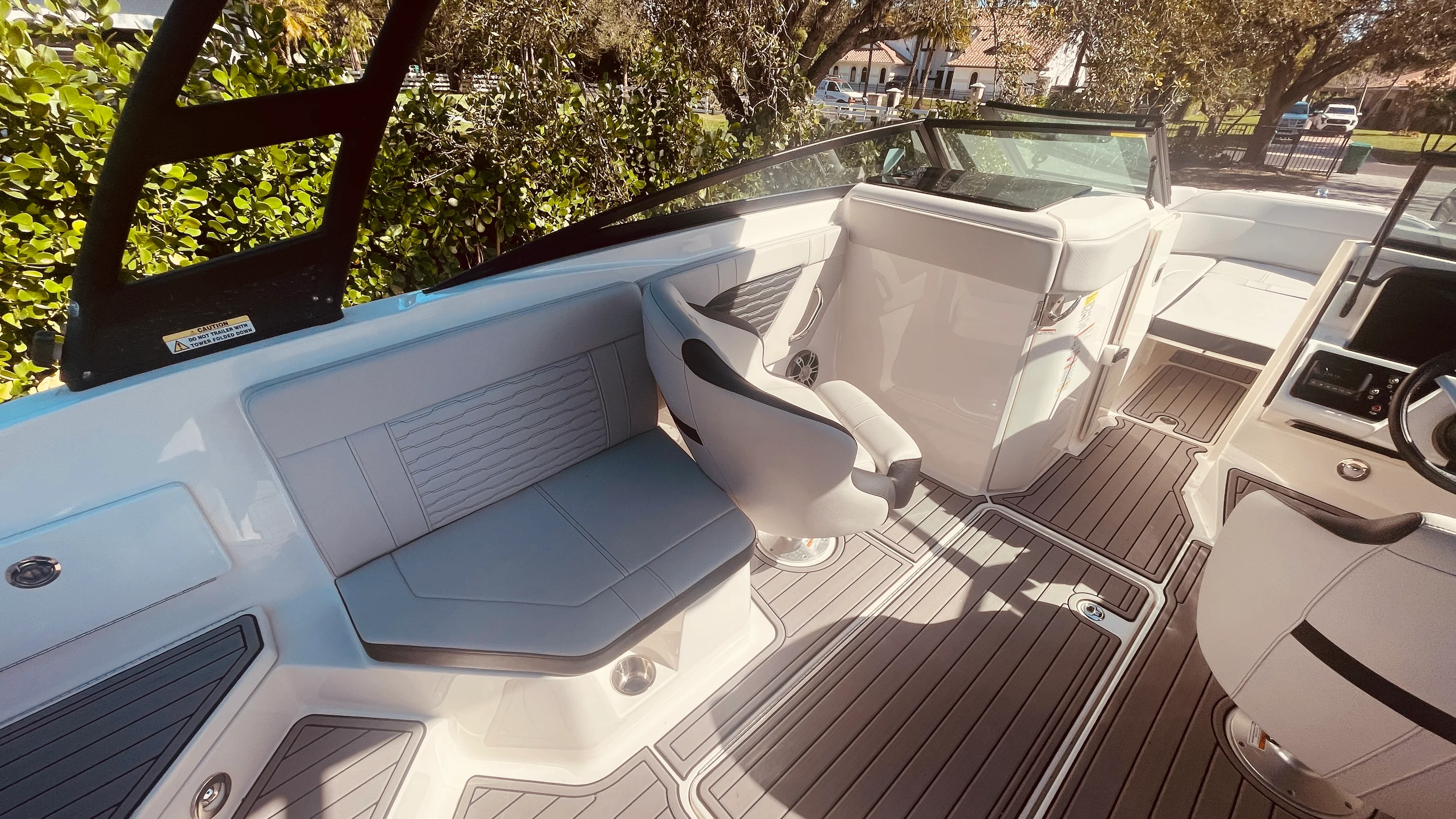 2023 Sea Ray 230 SPX OUTBOARD Image Thumbnail #18