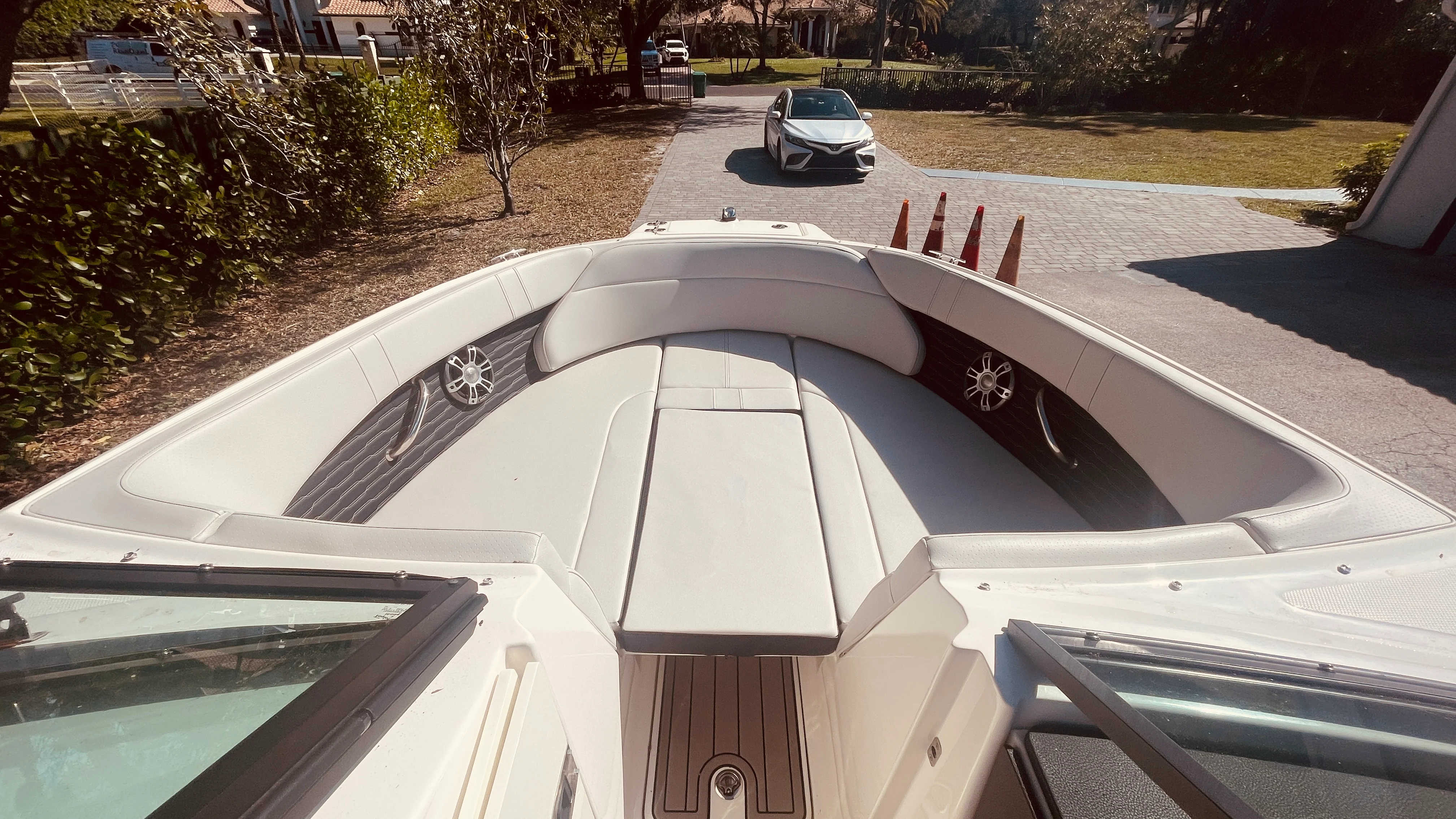 2023 Sea Ray 230 SPX OUTBOARD Image Thumbnail #13