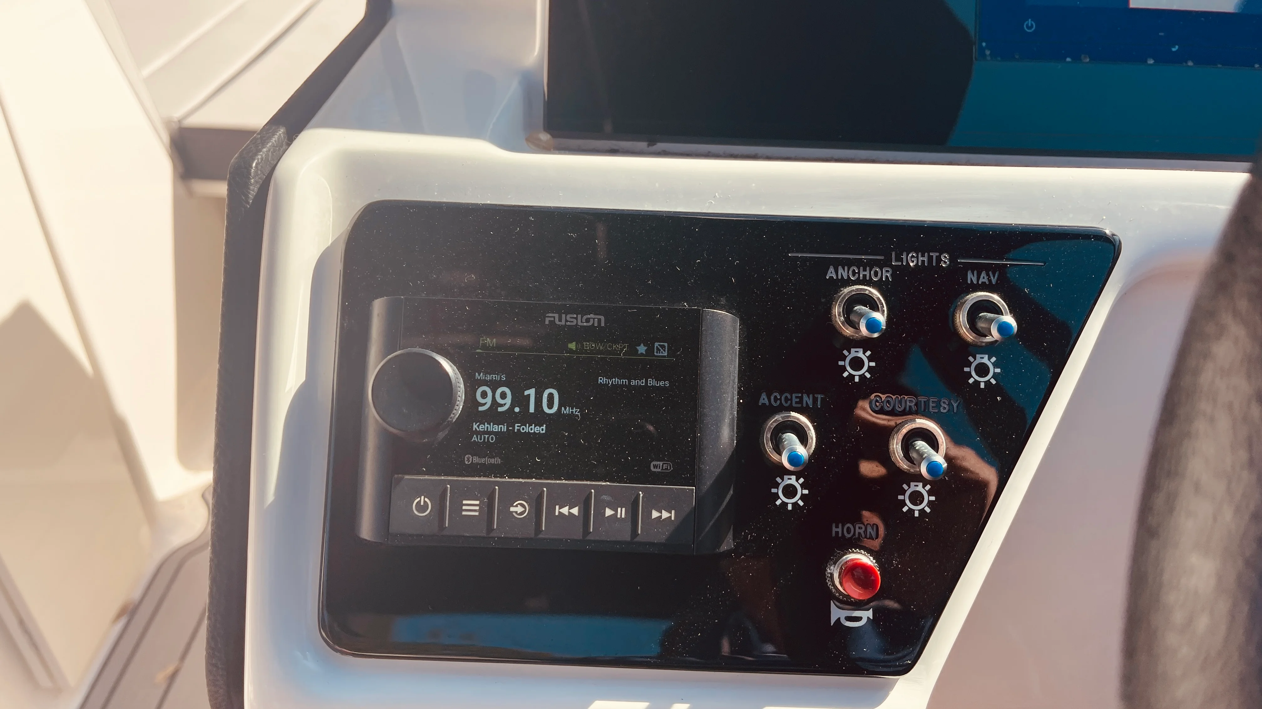 2023 Sea Ray 230 SPX OUTBOARD Image Thumbnail #11