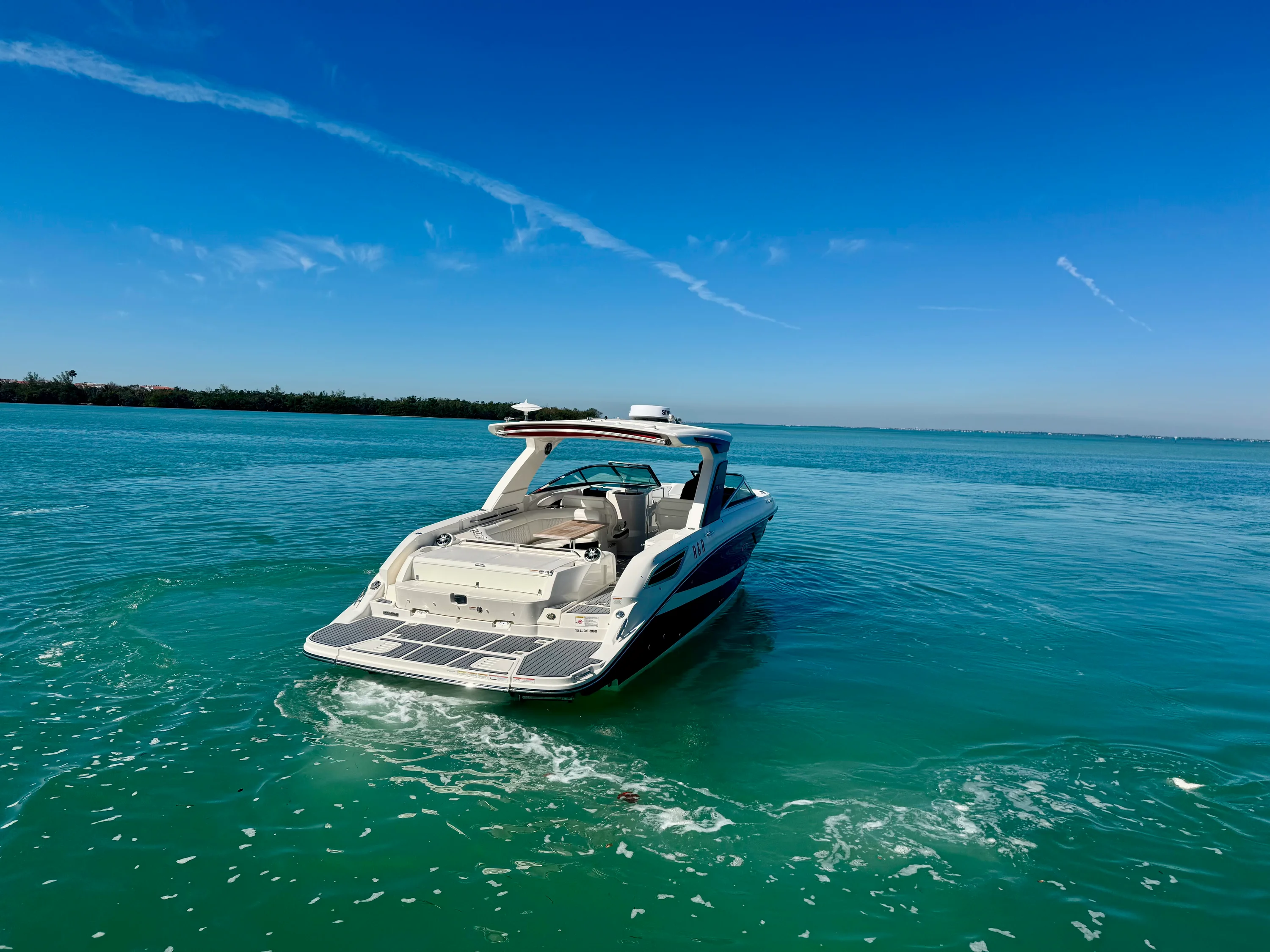 2021 Sea Ray 350 SLX Image Thumbnail #10