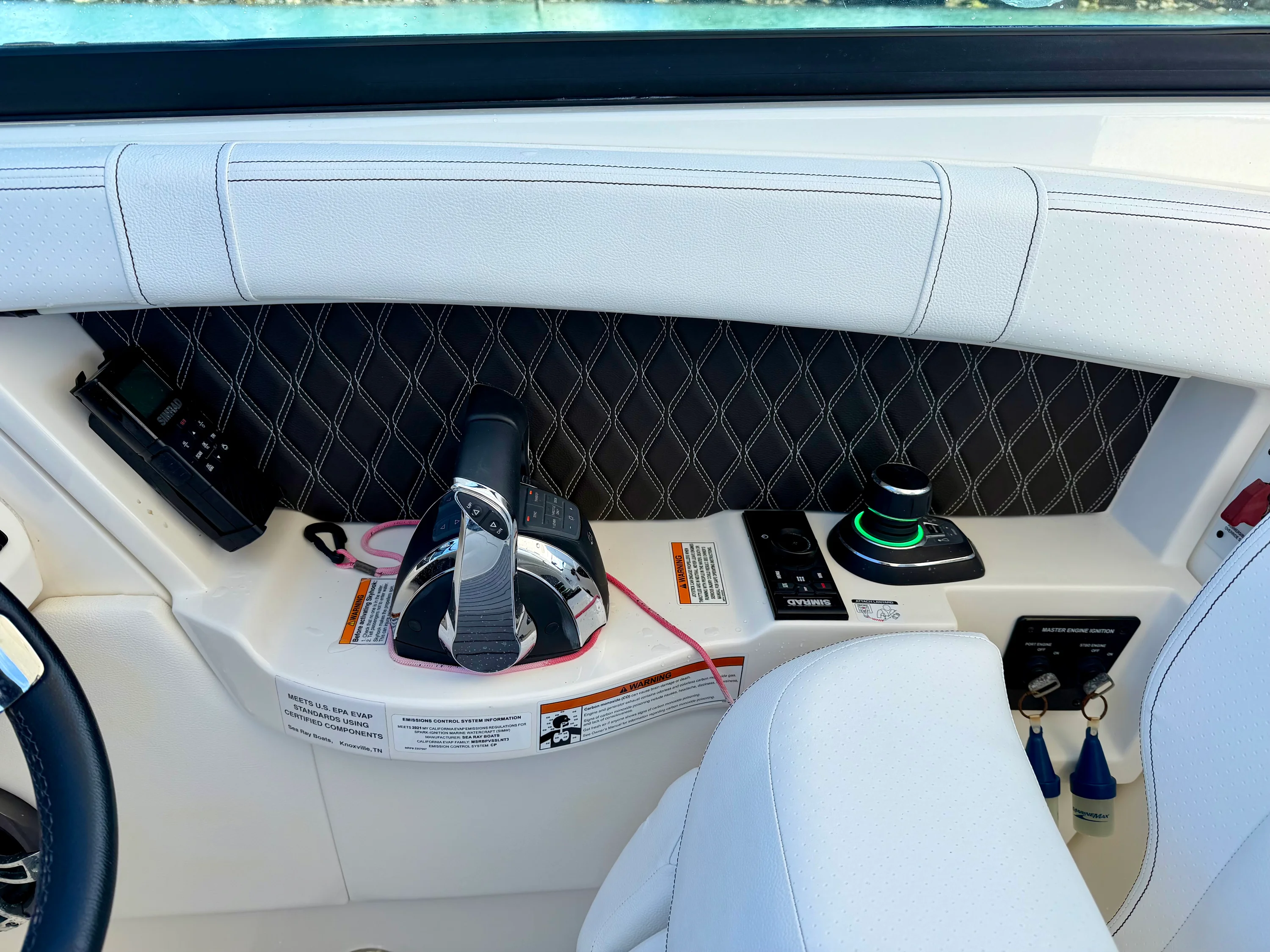 2021 Sea Ray 350 SLX Image Thumbnail #40