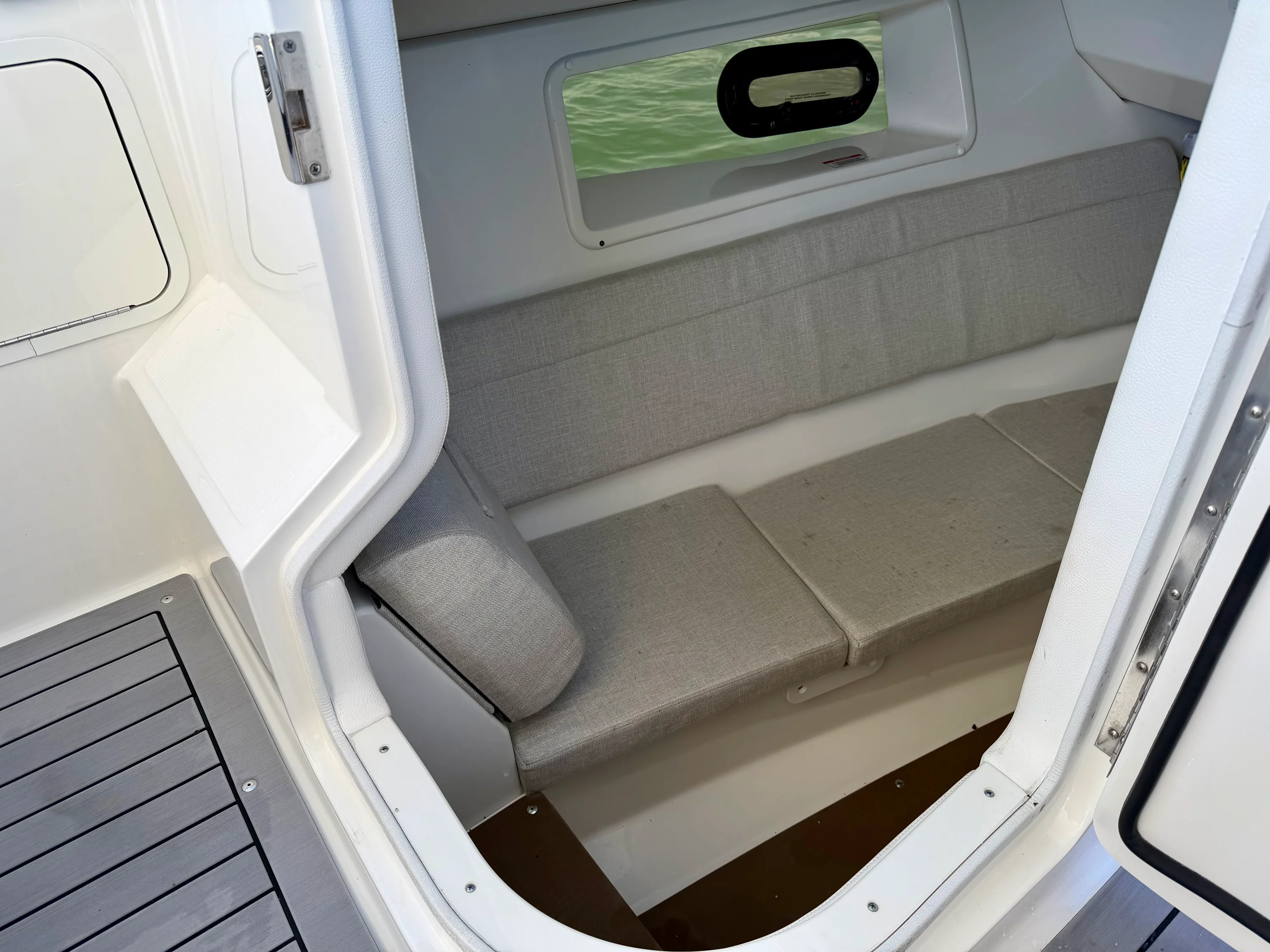 2021 Sea Ray 350 SLX Image Thumbnail #56