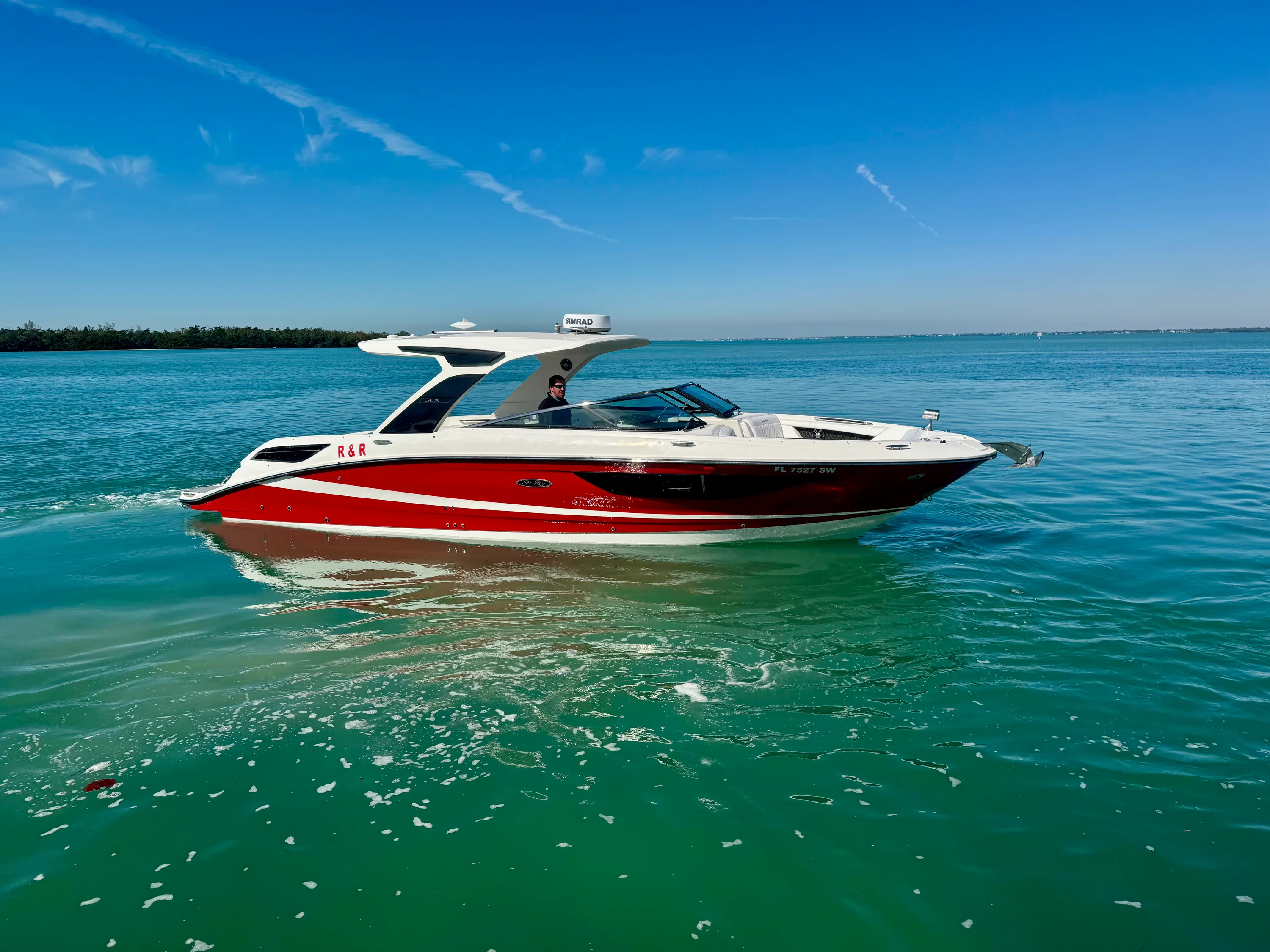 2021 Sea Ray 350 SLX Image Thumbnail #1