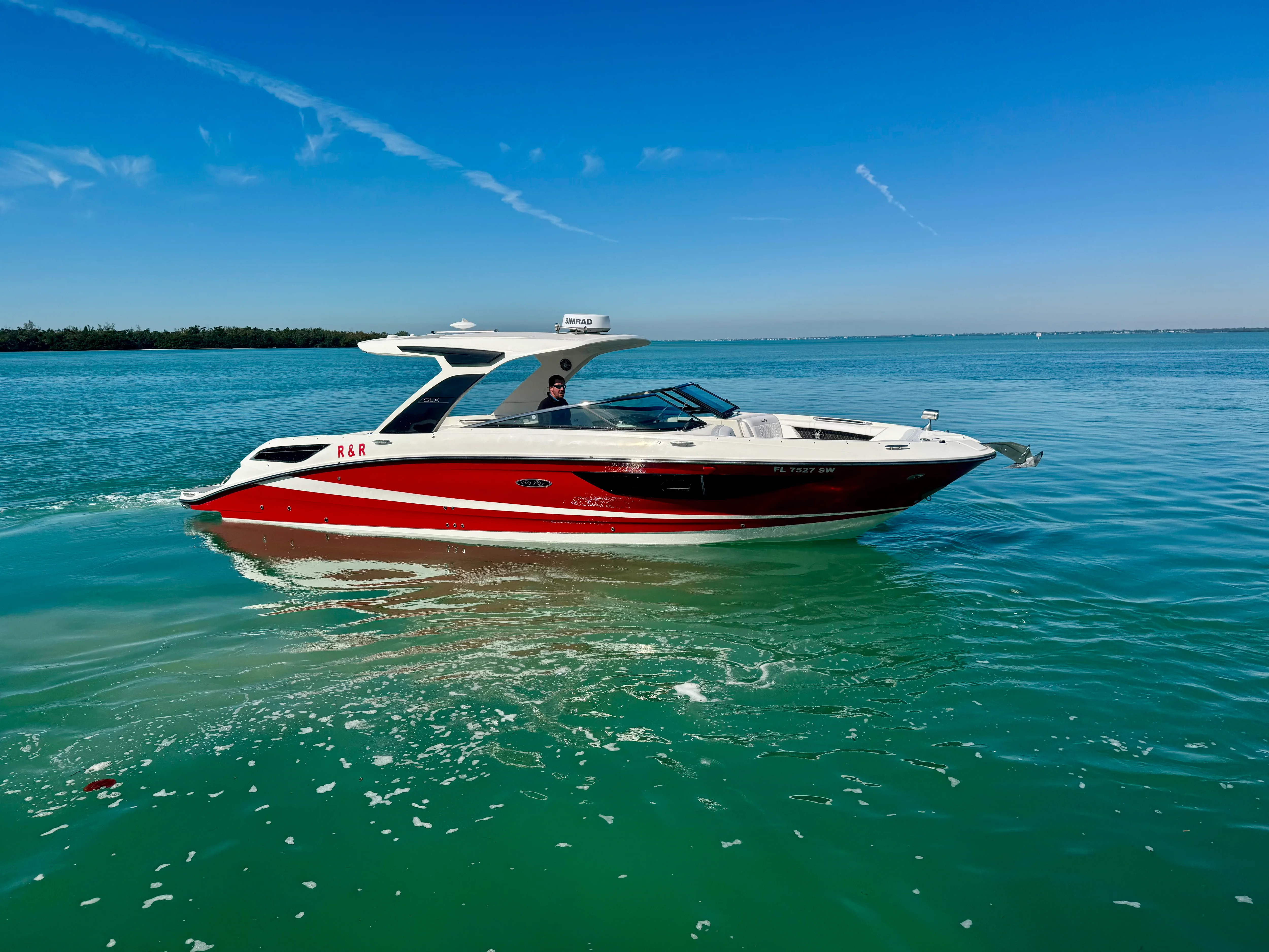 2021 Sea Ray 350 SLX Image Thumbnail #1