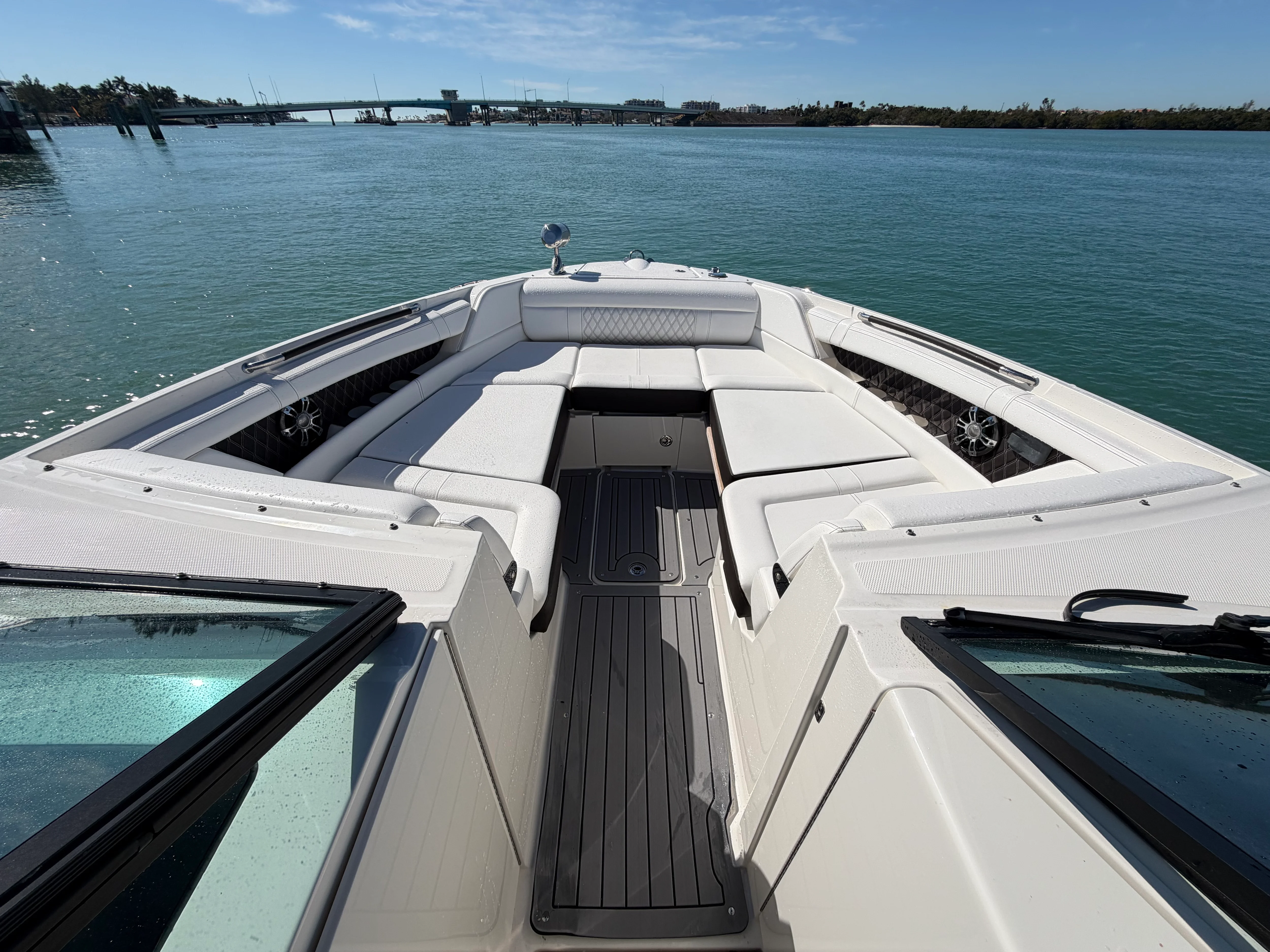 2021 Sea Ray 350 SLX Image Thumbnail #44