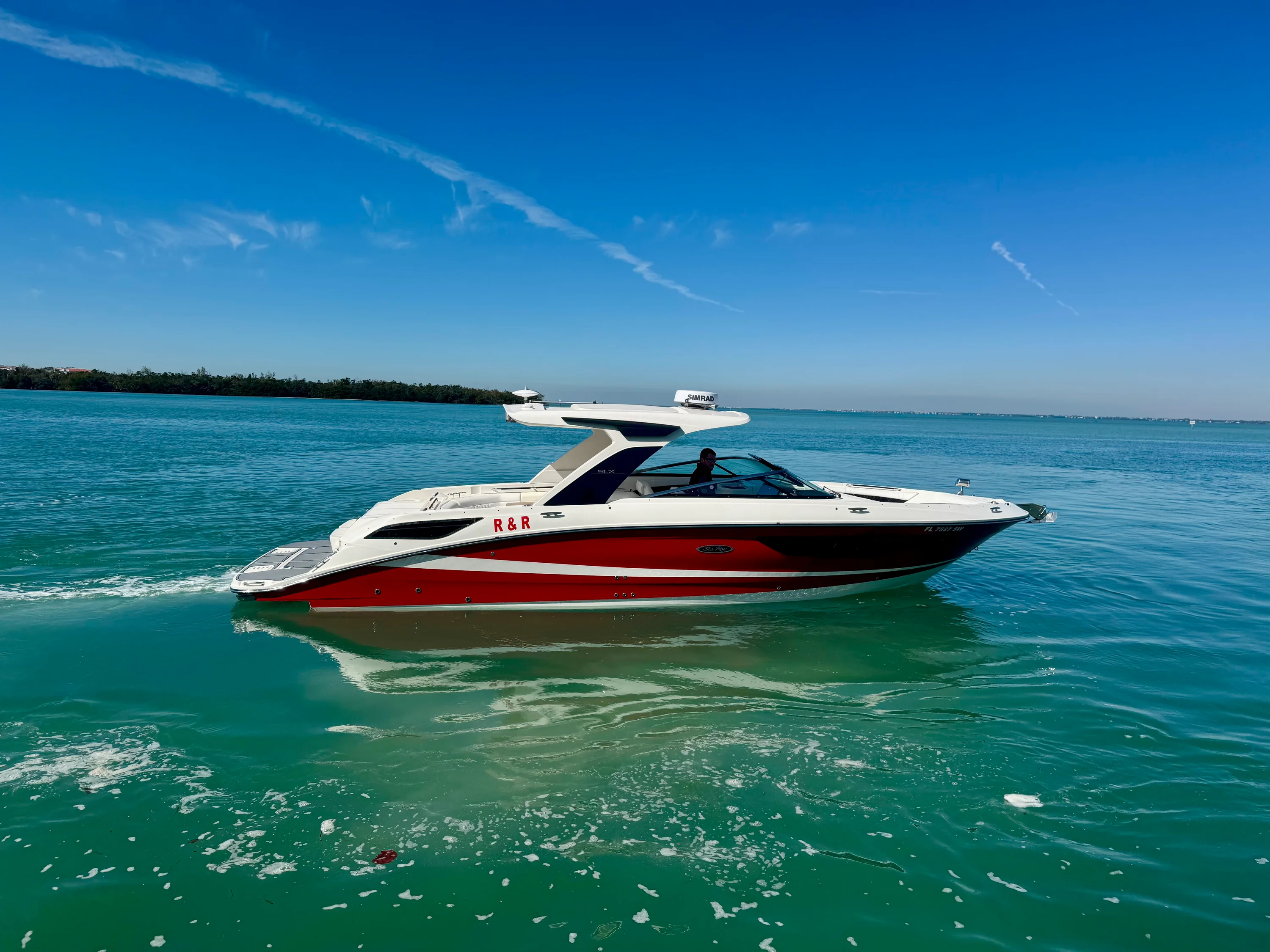 2021 Sea Ray 350 SLX Image Thumbnail #3
