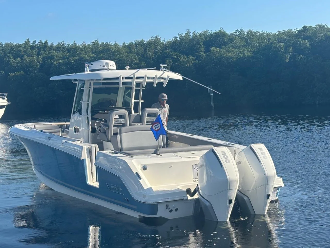 2022 Boston Whaler 33 OUTRAGE Image Thumbnail #3