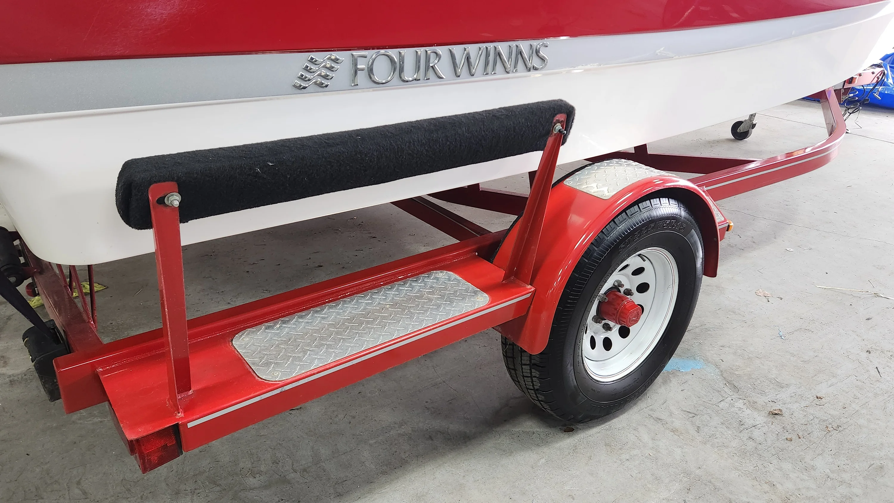 2018 Four Winns HD 200 Image Thumbnail #11