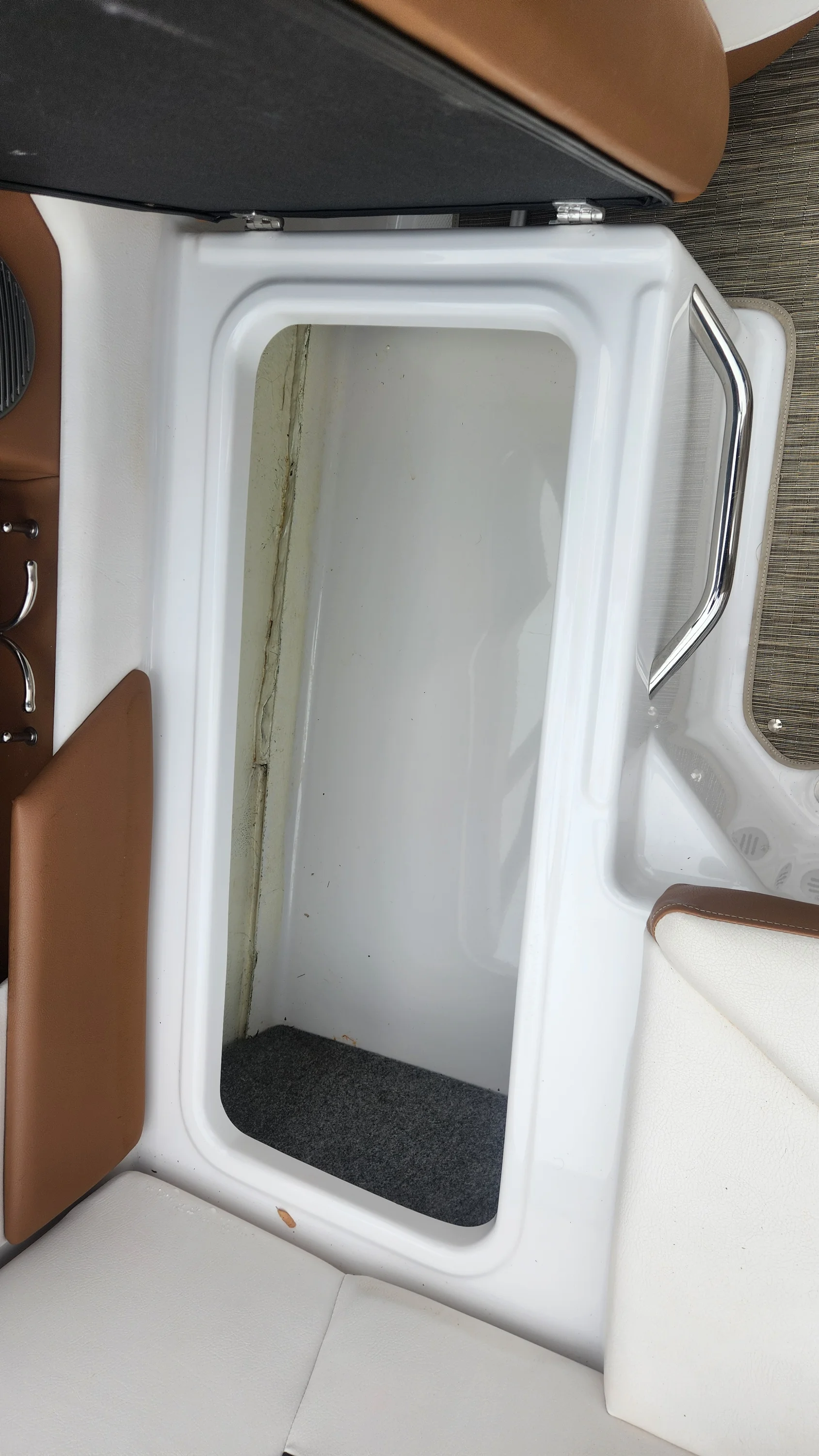 2018 Four Winns HD 200 Image Thumbnail #60