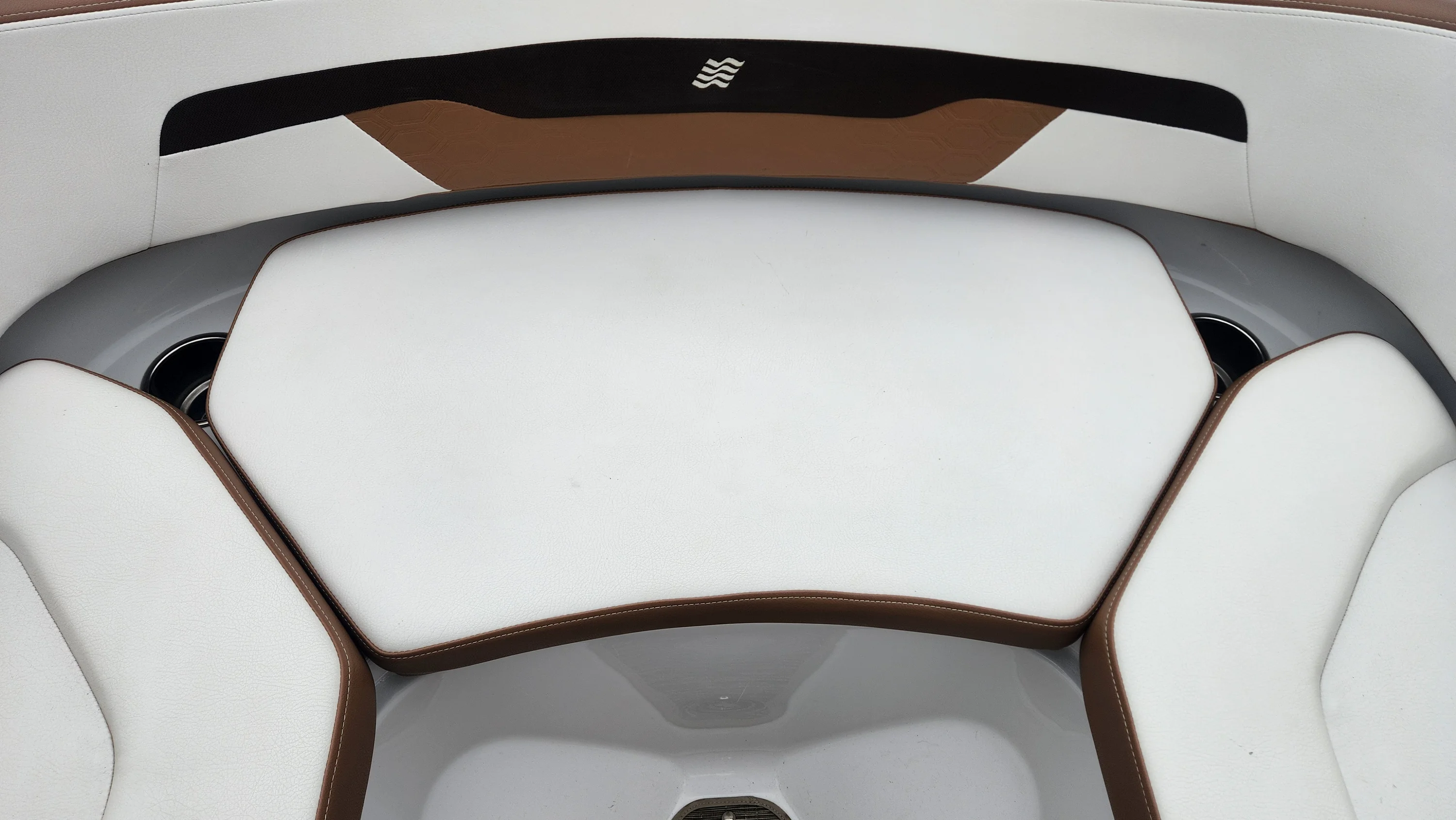 2018 Four Winns HD 200 Image Thumbnail #26