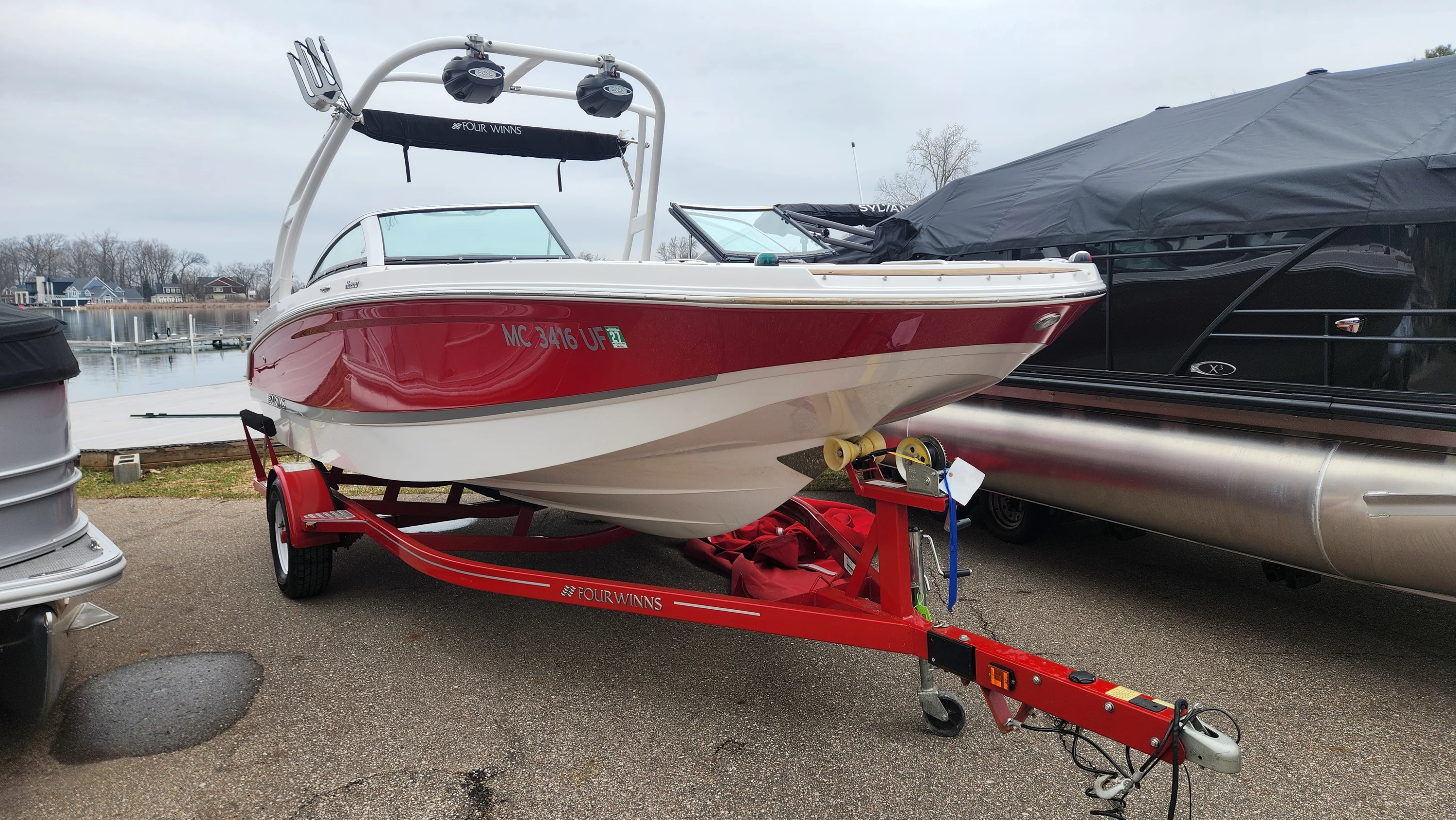 2018 Four Winns HD 200 Image Thumbnail #0