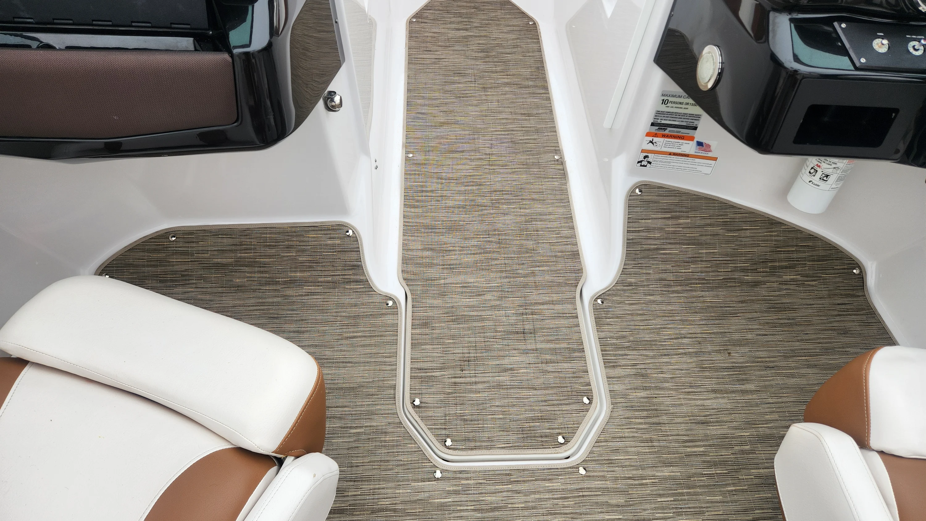 2018 Four Winns HD 200 Image Thumbnail #48