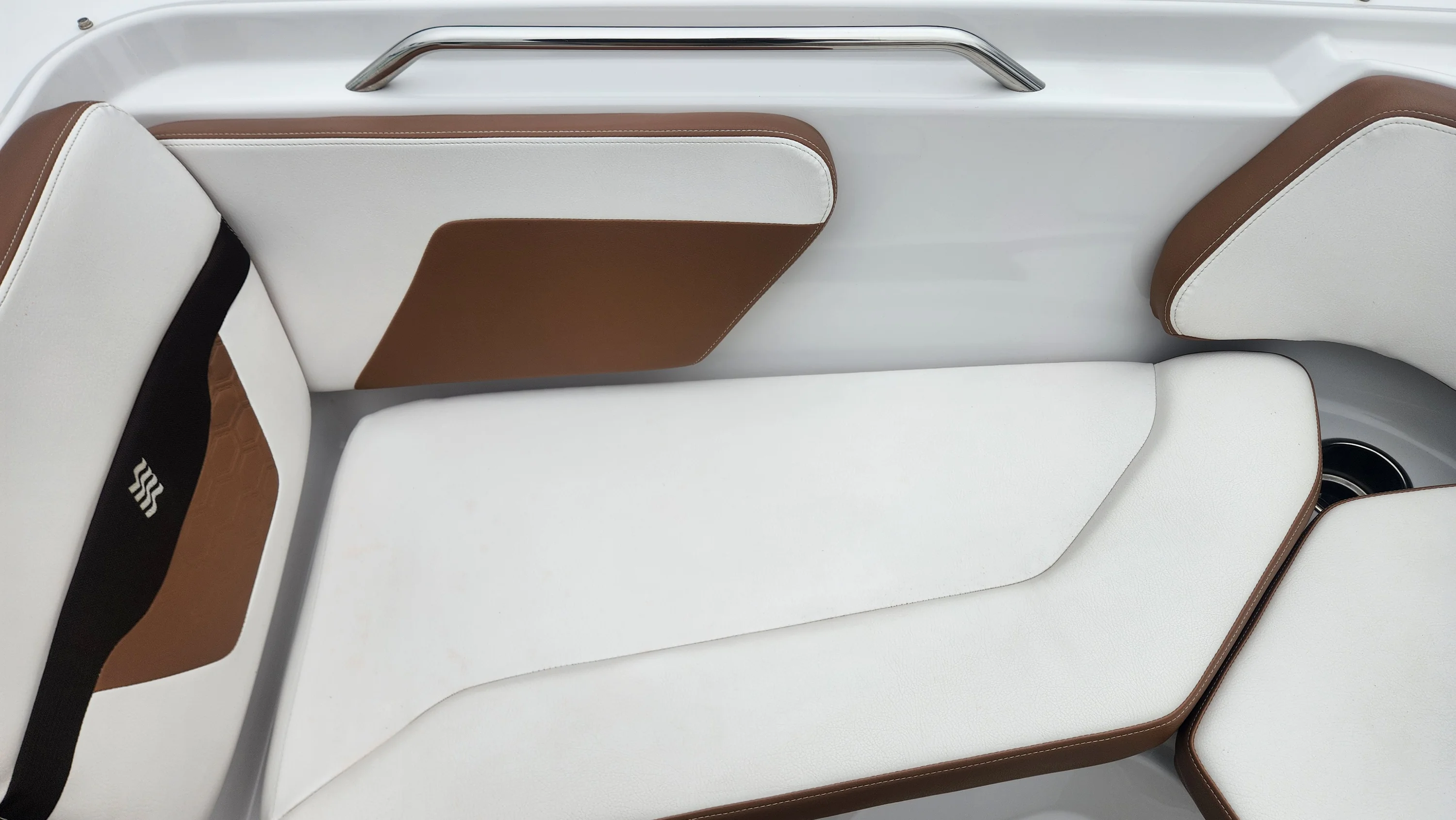 2018 Four Winns HD 200 Image Thumbnail #25