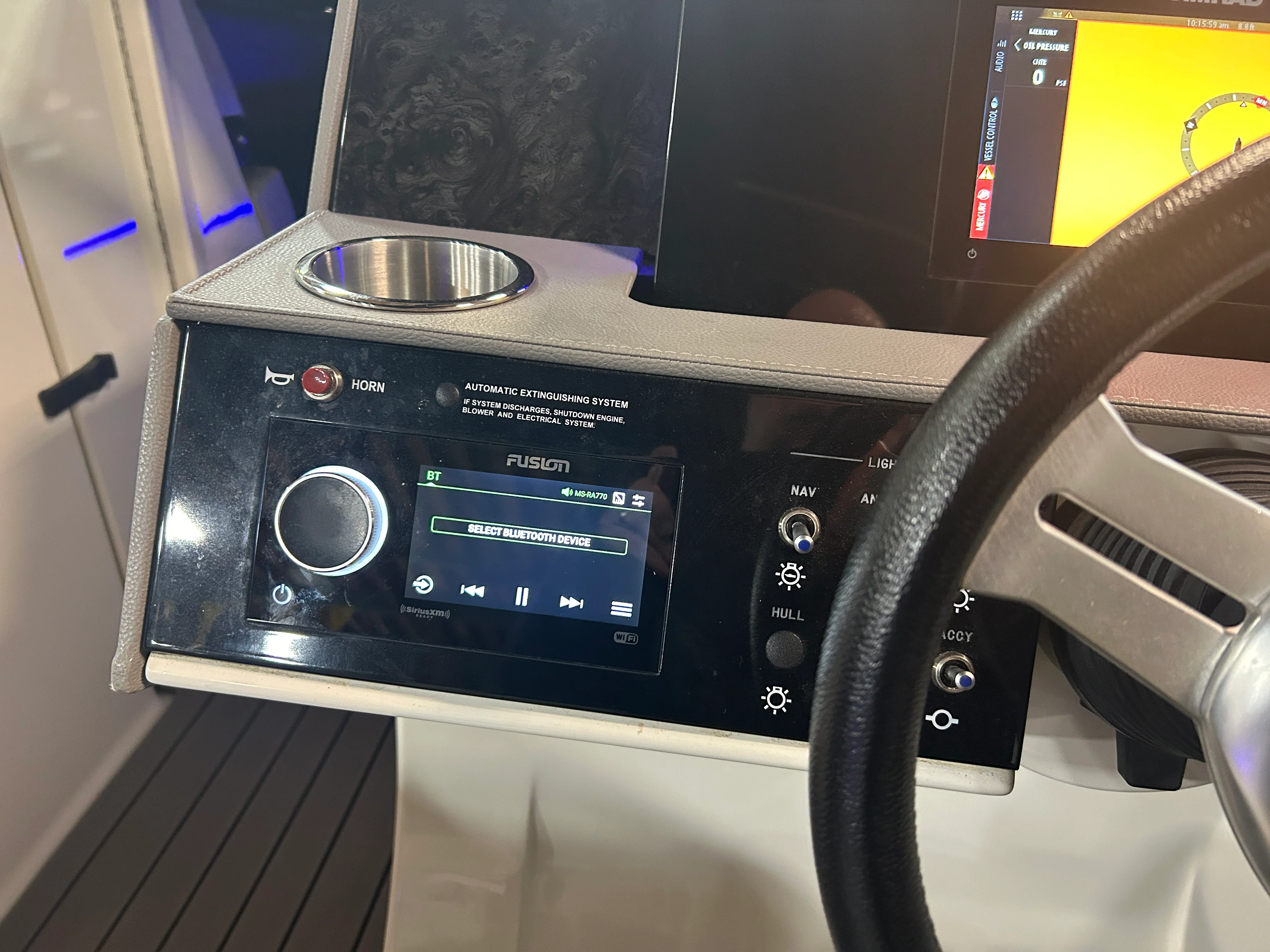 2021 Sea Ray 270 SDX Image Thumbnail #19