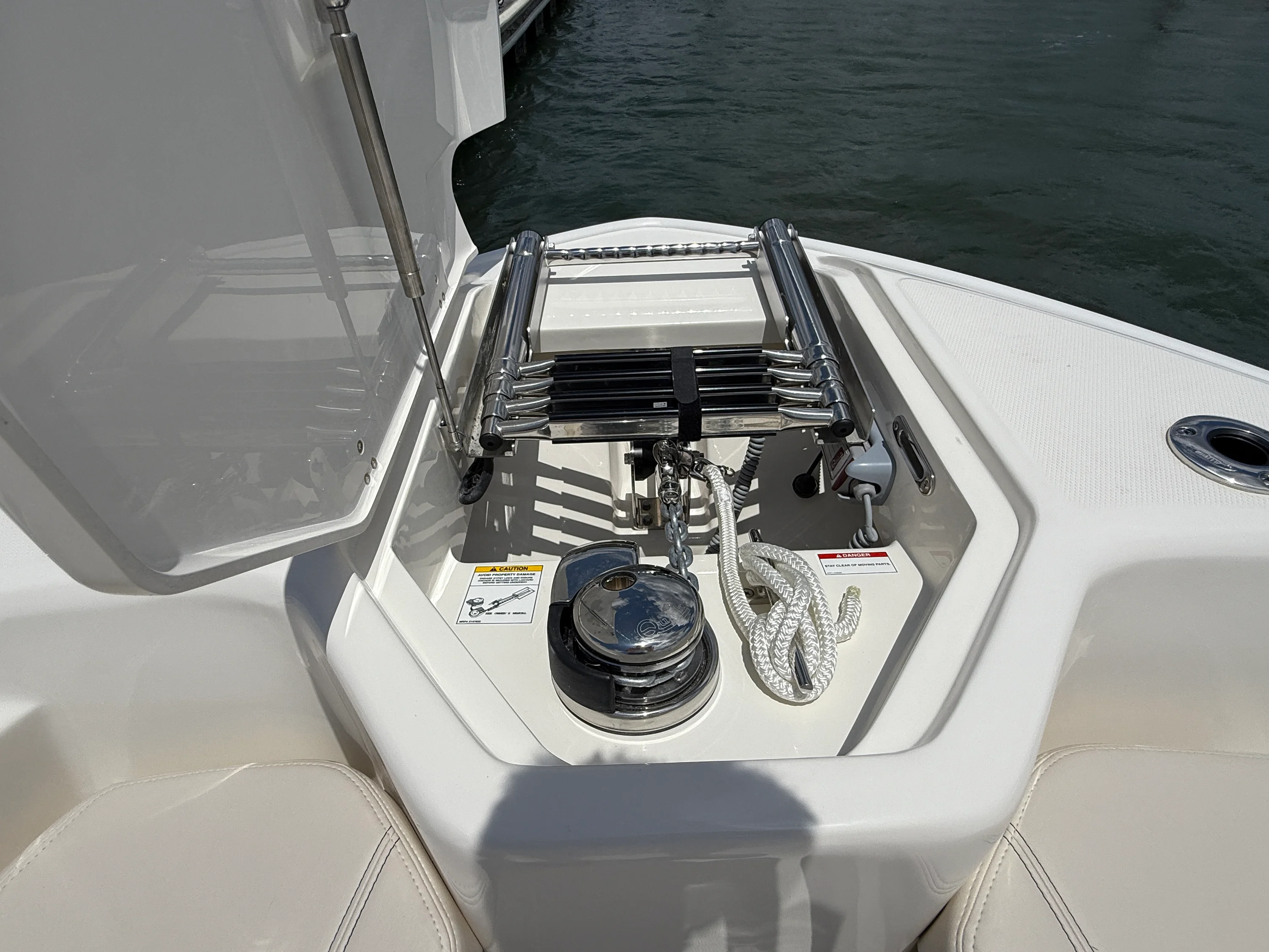 2026 Boston Whaler 280 Dauntless Image Thumbnail #25