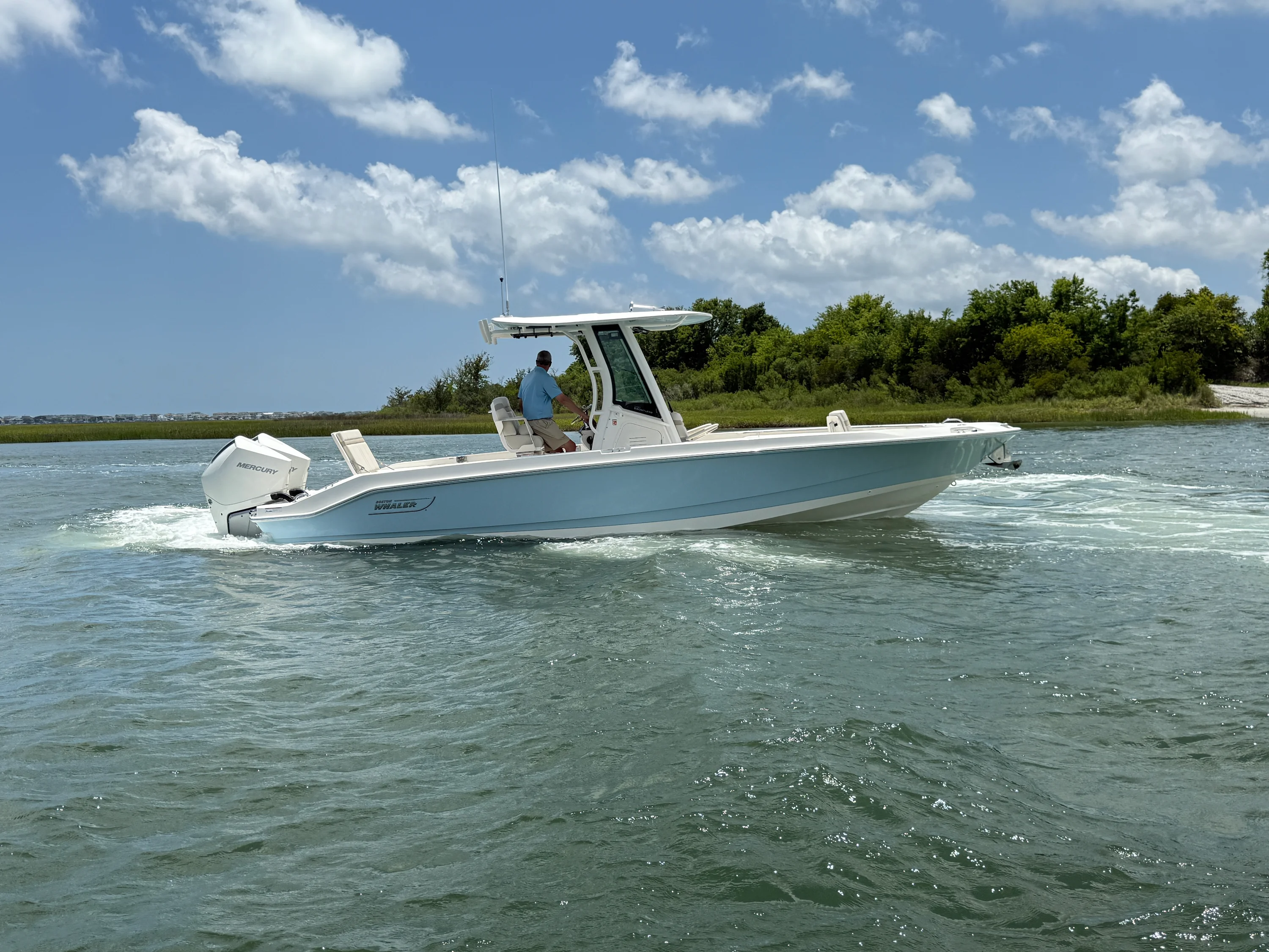 2026 Boston Whaler 280 Dauntless Image Thumbnail #2