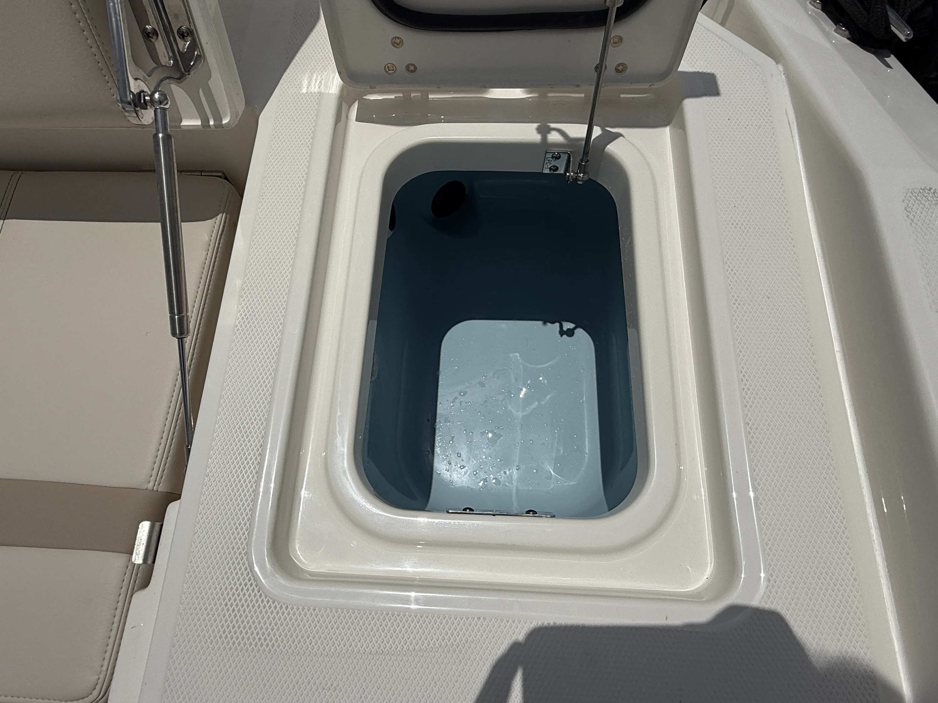 2026 Boston Whaler 280 Dauntless Image Thumbnail #9