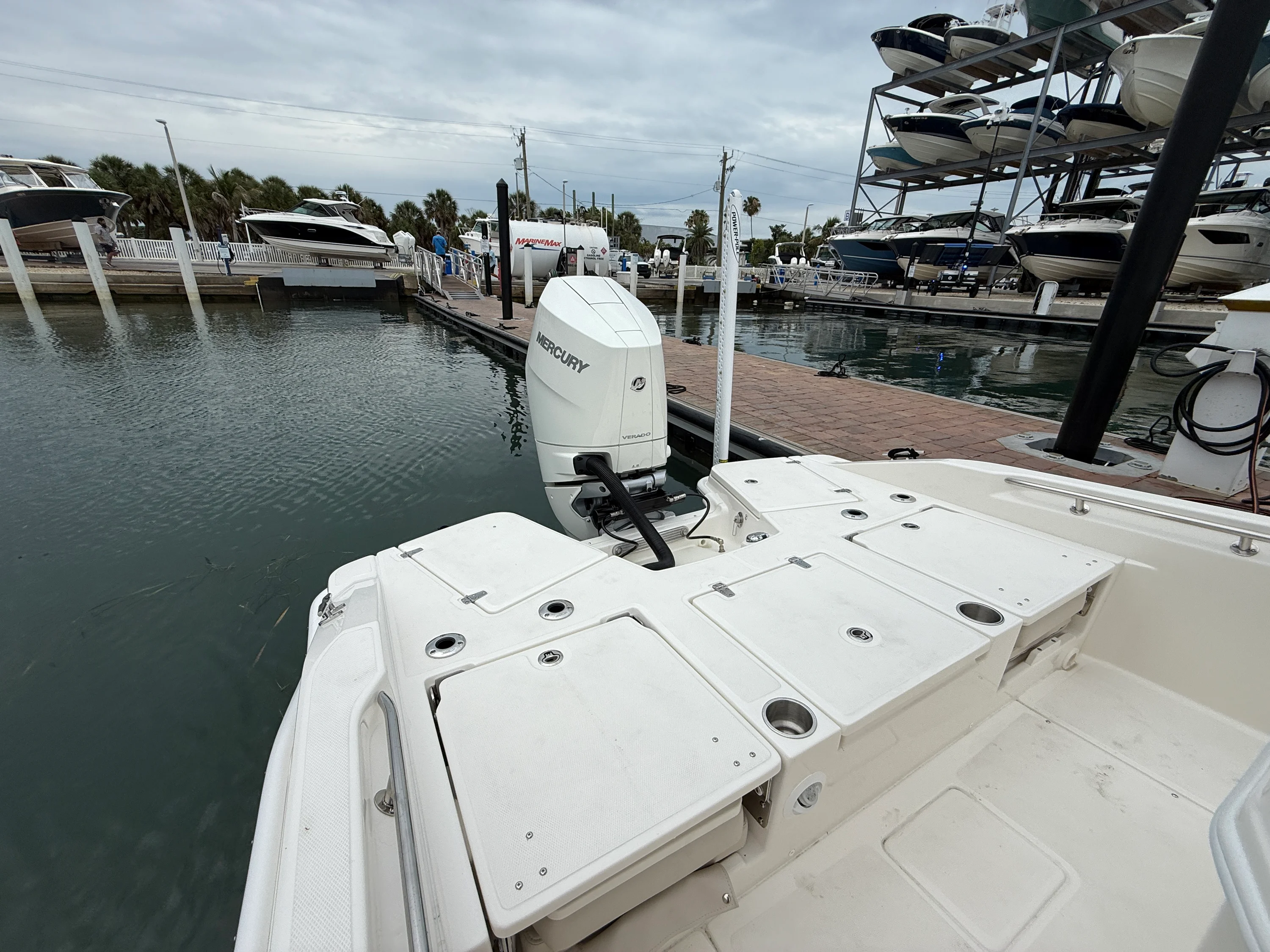 2026 Boston Whaler 250 Dauntless Image Thumbnail #20
