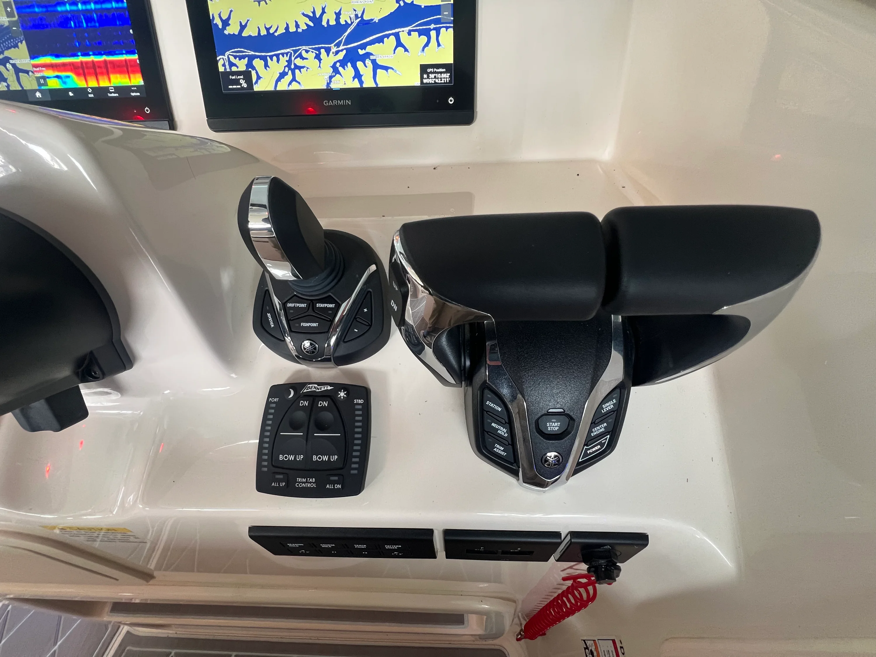 2025 Grady-White 307 FREEDOM Image Thumbnail #17