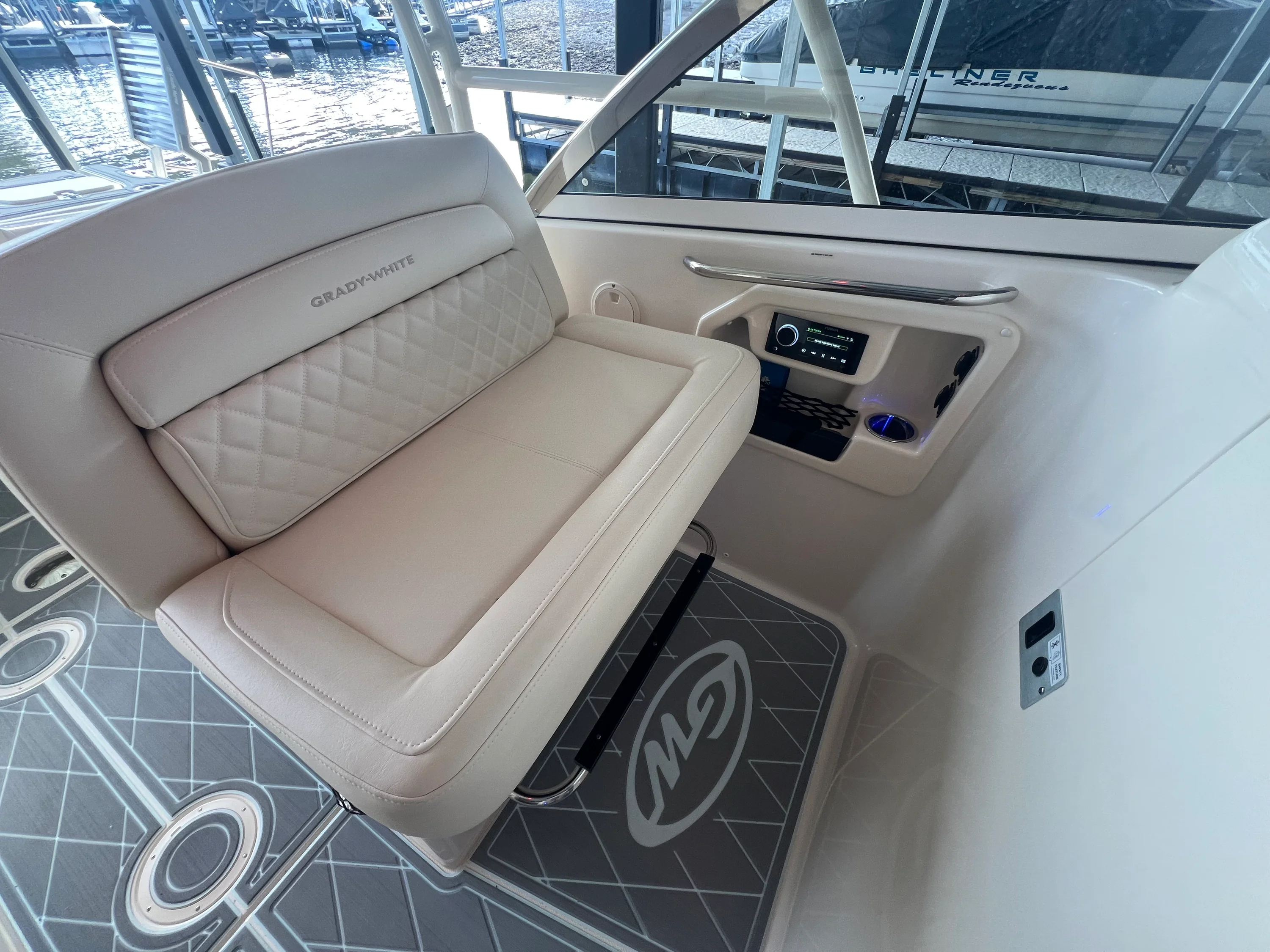 2025 Grady-White 307 FREEDOM Image Thumbnail #14