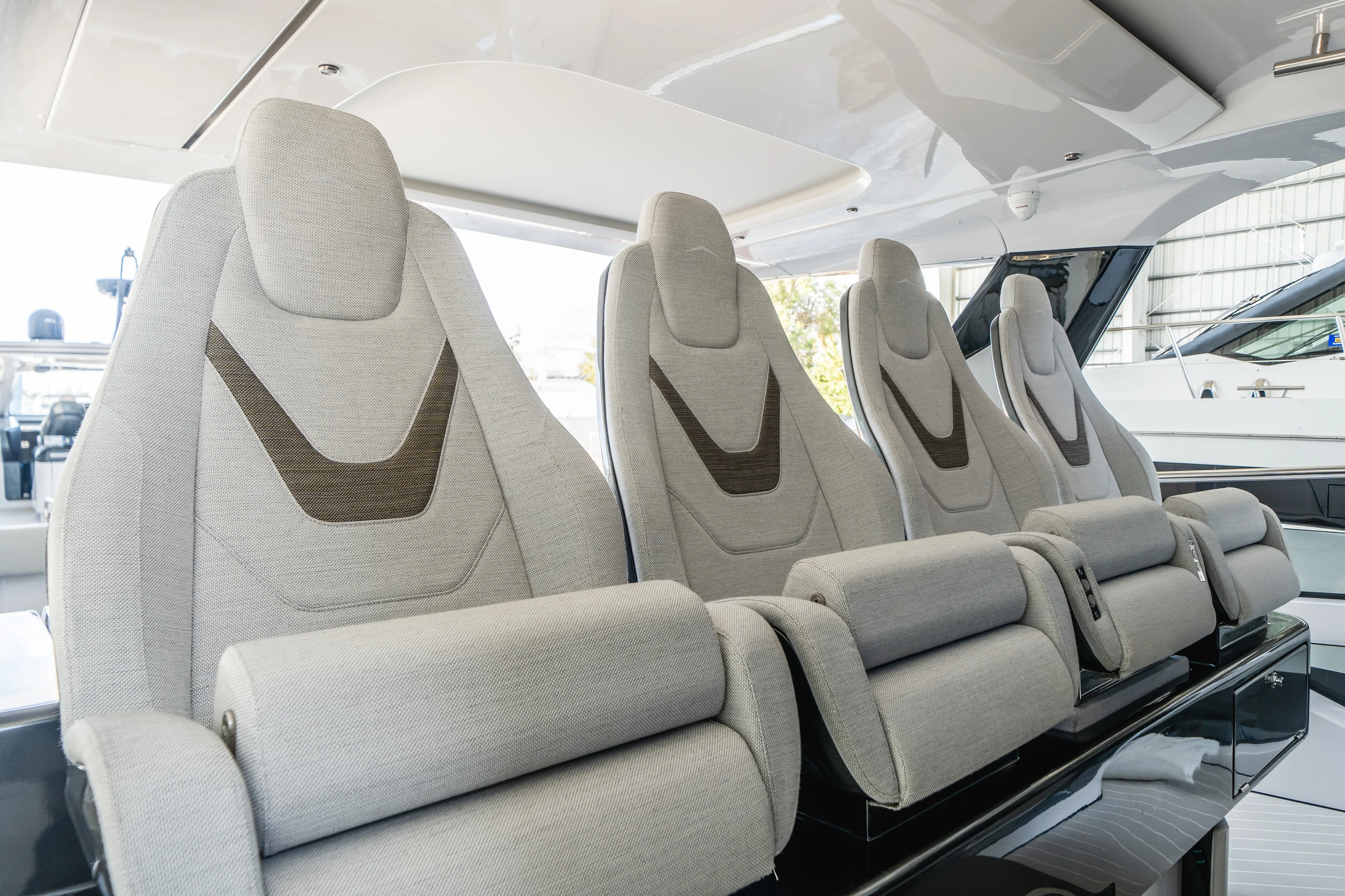 2022 Azimut VERVE 47 Image Thumbnail #5