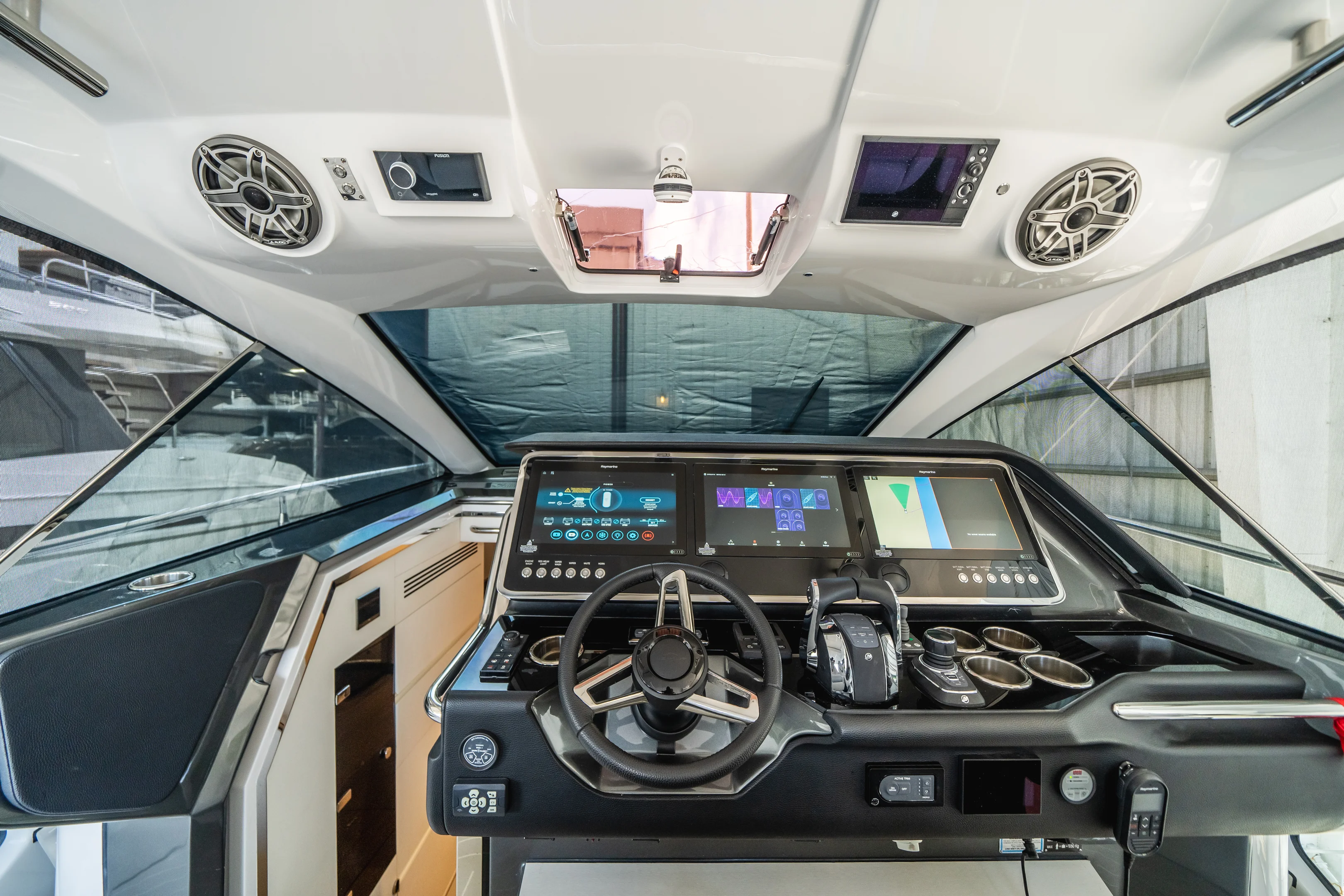 2022 Azimut VERVE 47 Image Thumbnail #2