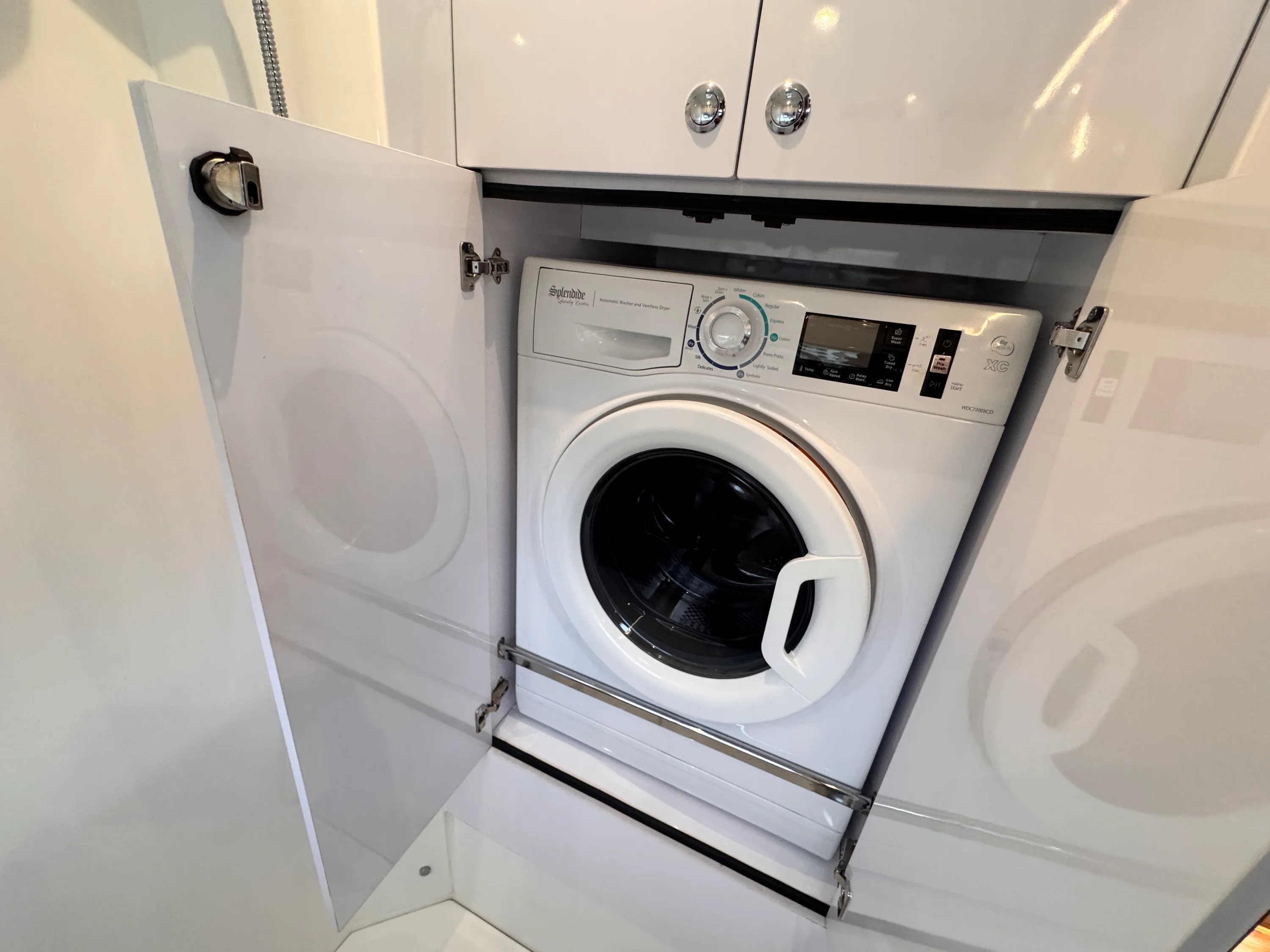 2024 Aquila 54 Yacht Image Thumbnail #30