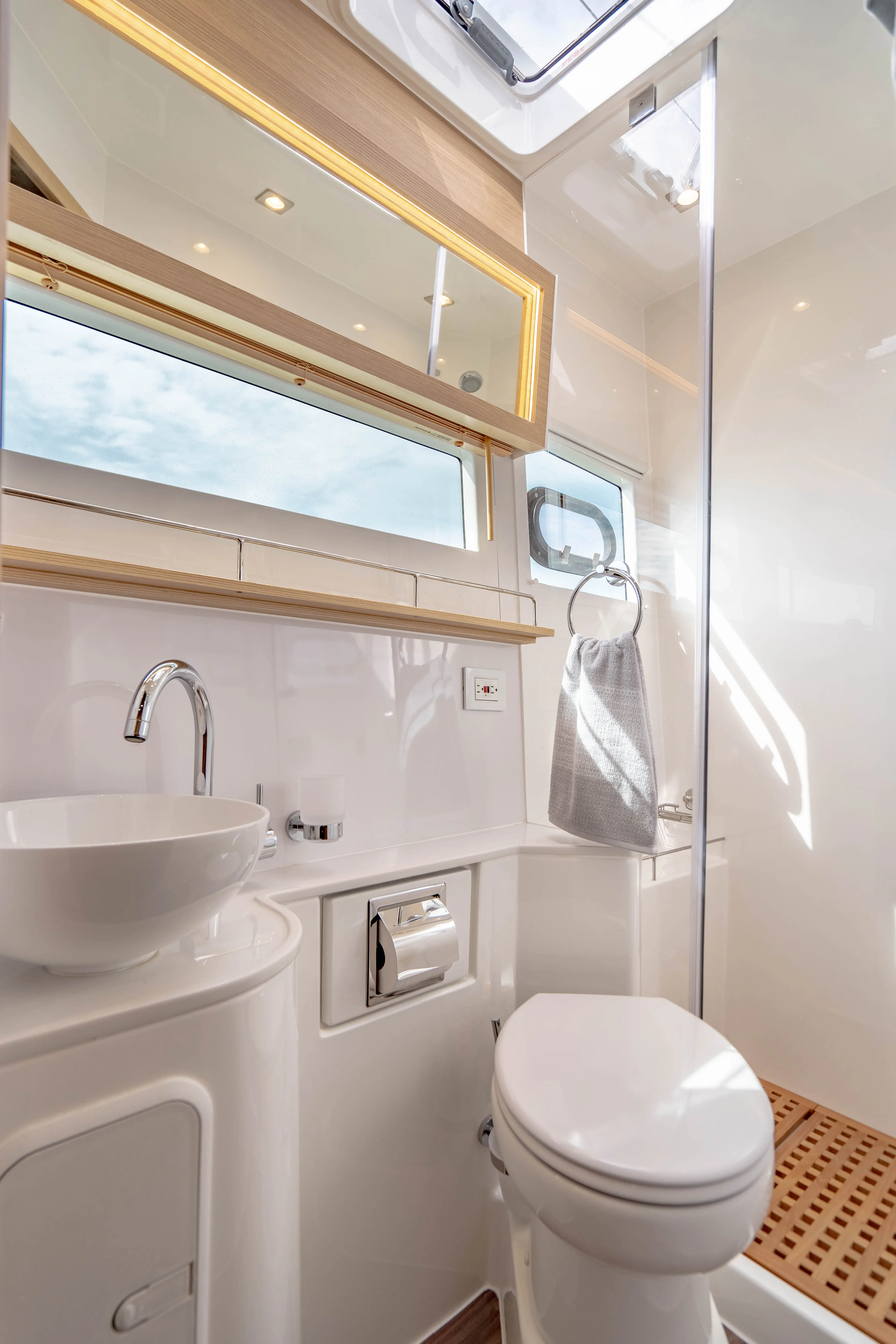 2024 Aquila 54 Yacht Image Thumbnail #43