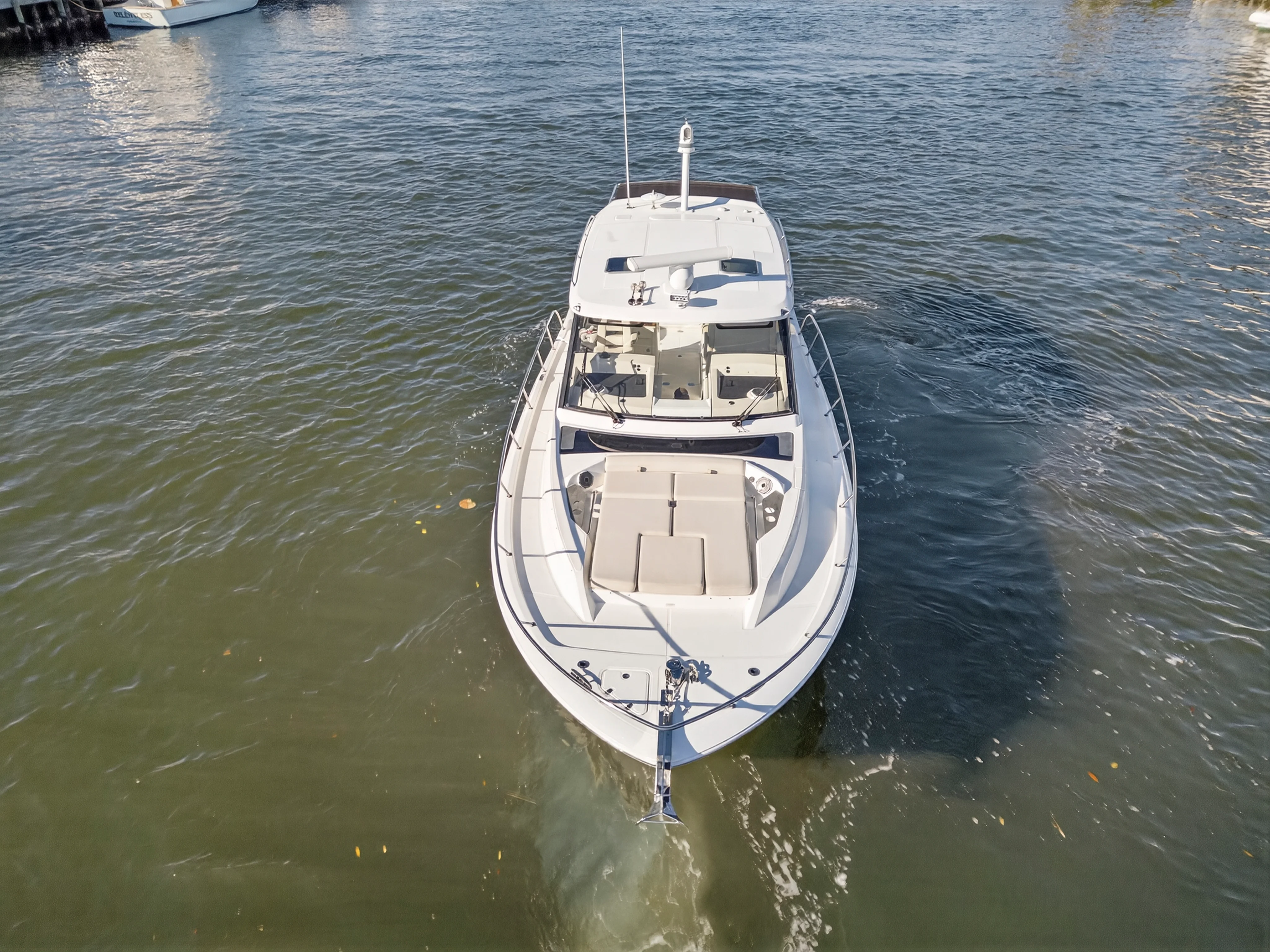 2021 Boston Whaler 405 CONQUEST Image Thumbnail #7