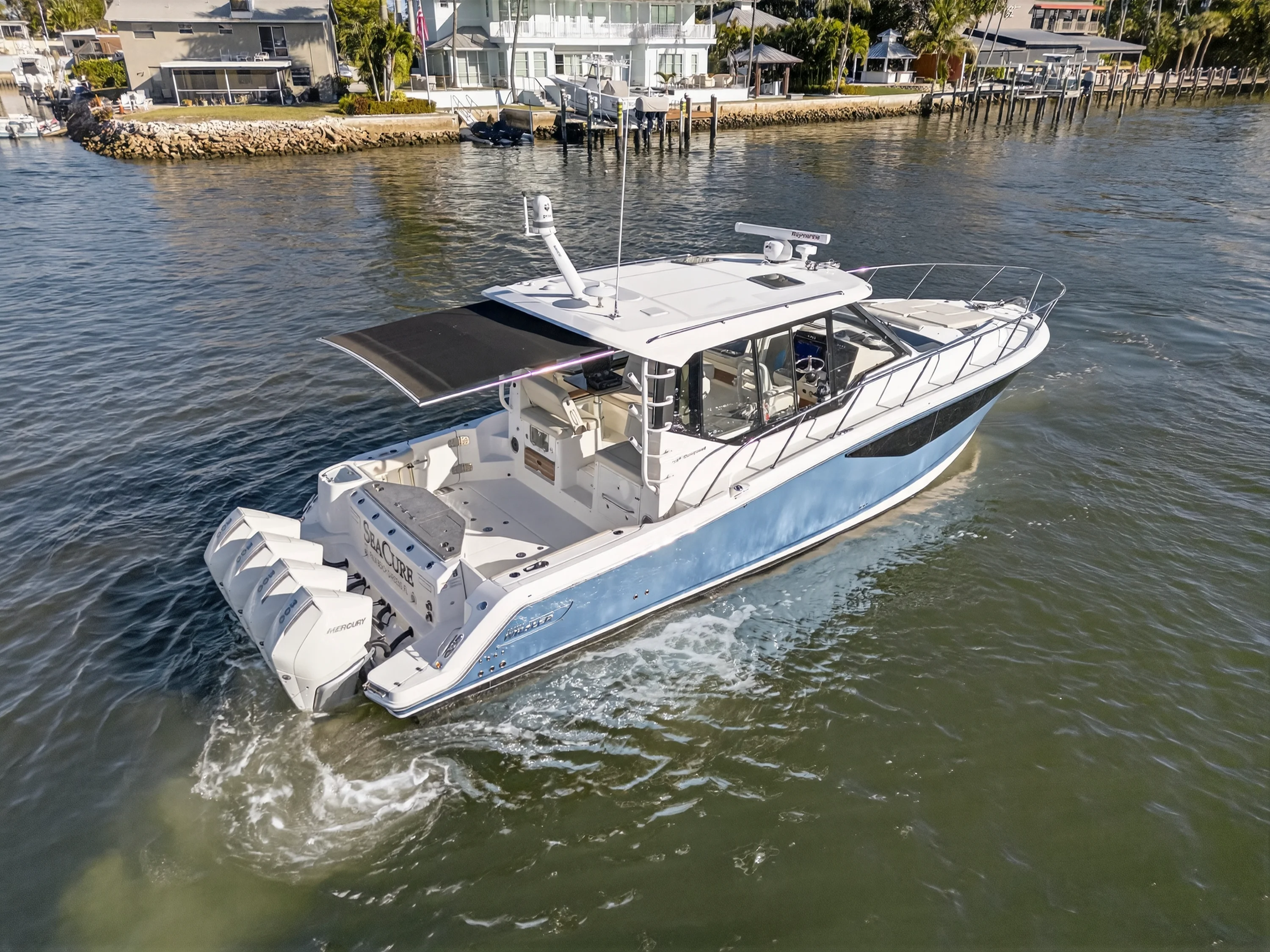 2021 Boston Whaler 405 CONQUEST Image Thumbnail #2