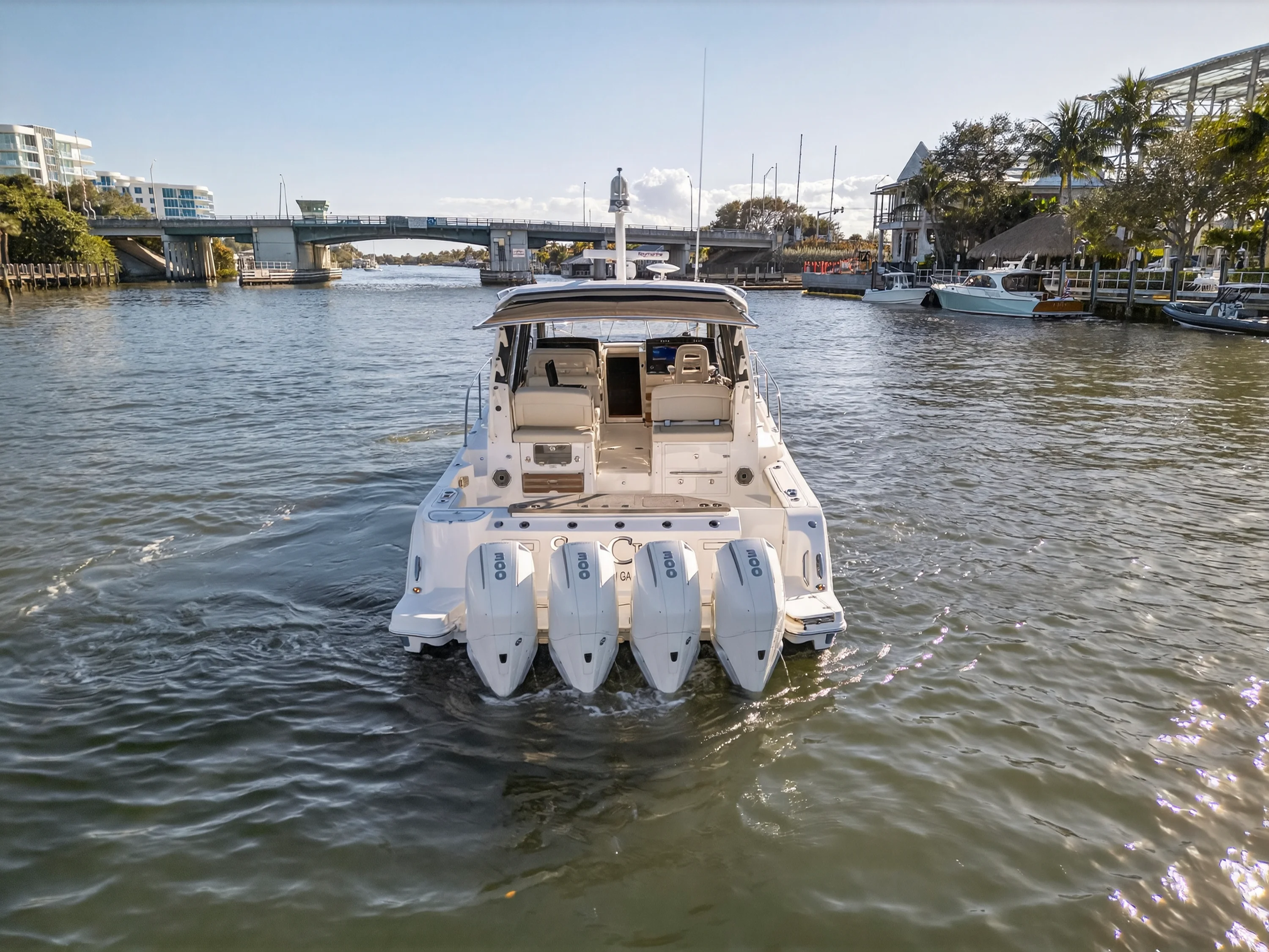 2021 Boston Whaler 405 CONQUEST Image Thumbnail #6