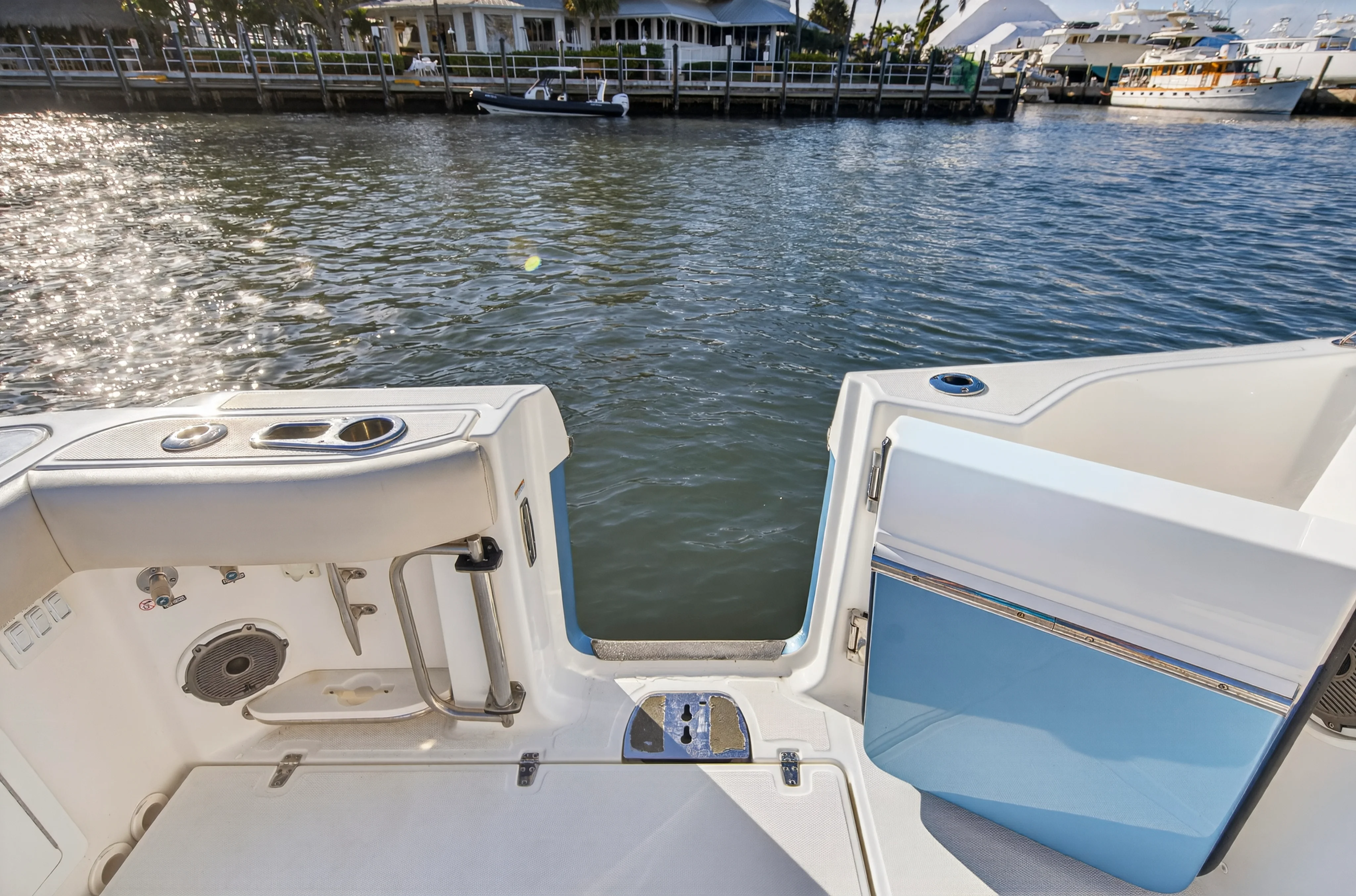 2021 Boston Whaler 405 CONQUEST Image Thumbnail #55