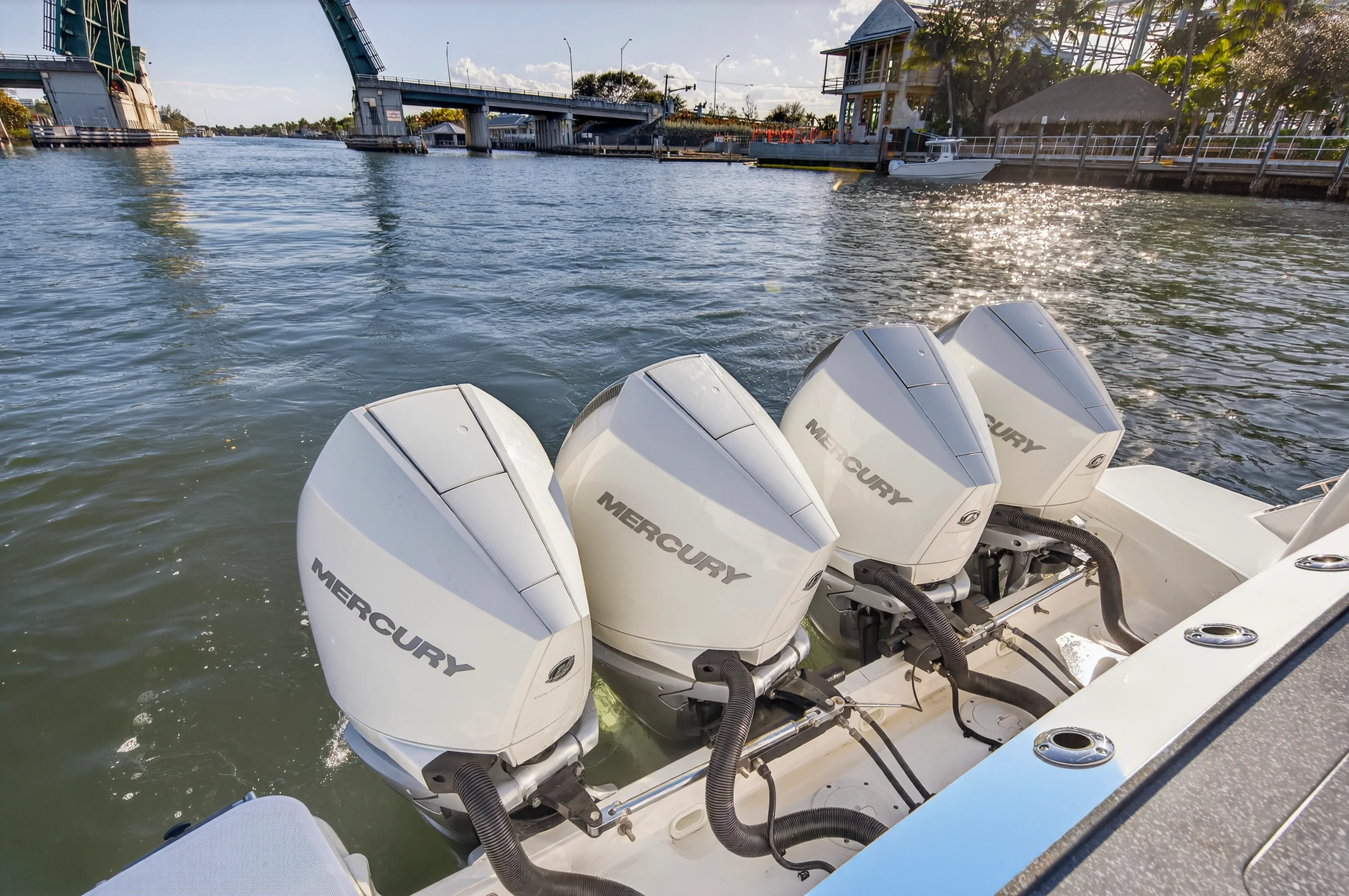 2021 Boston Whaler 405 CONQUEST Image Thumbnail #44