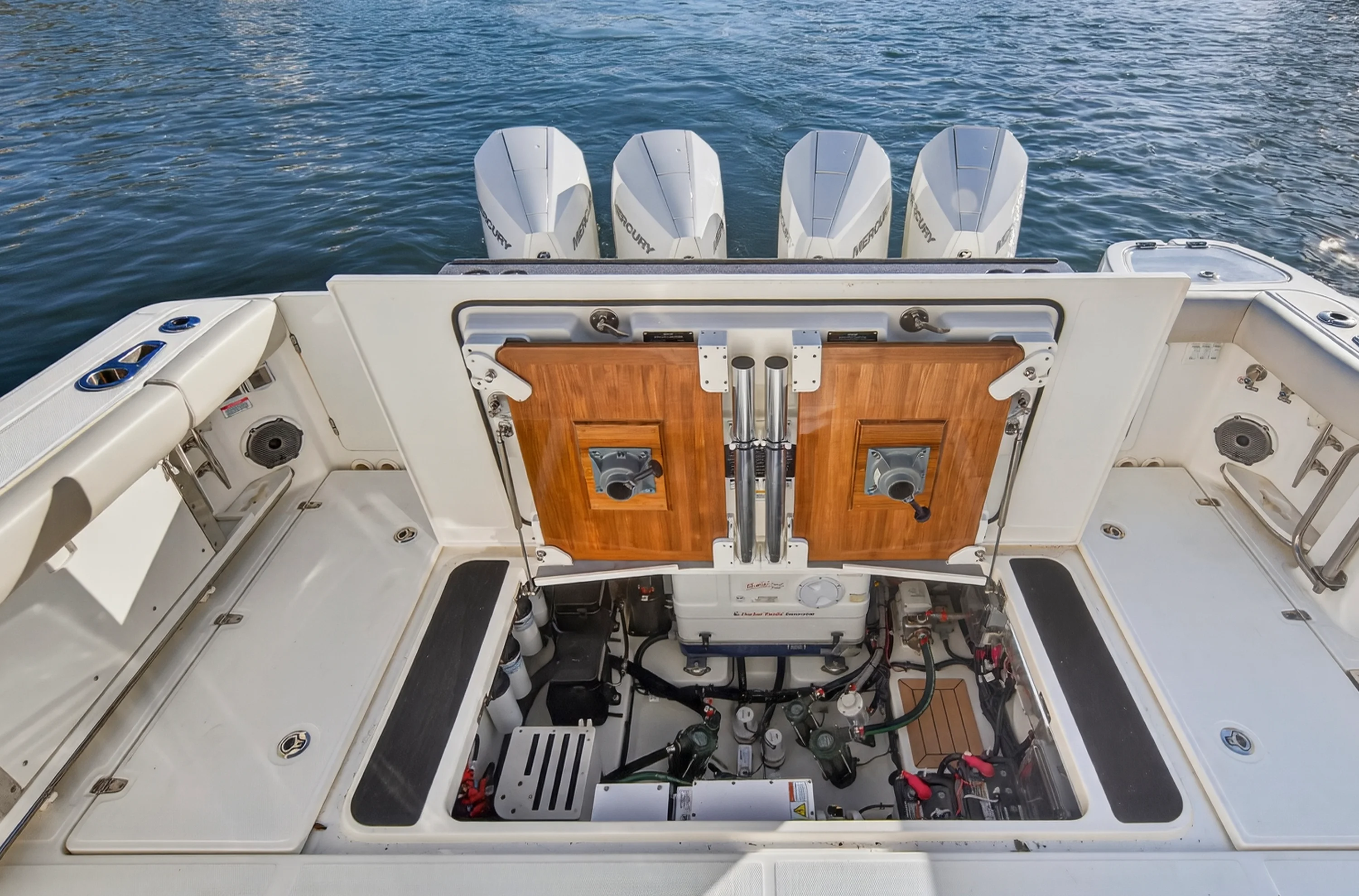 2021 Boston Whaler 405 CONQUEST Image Thumbnail #53