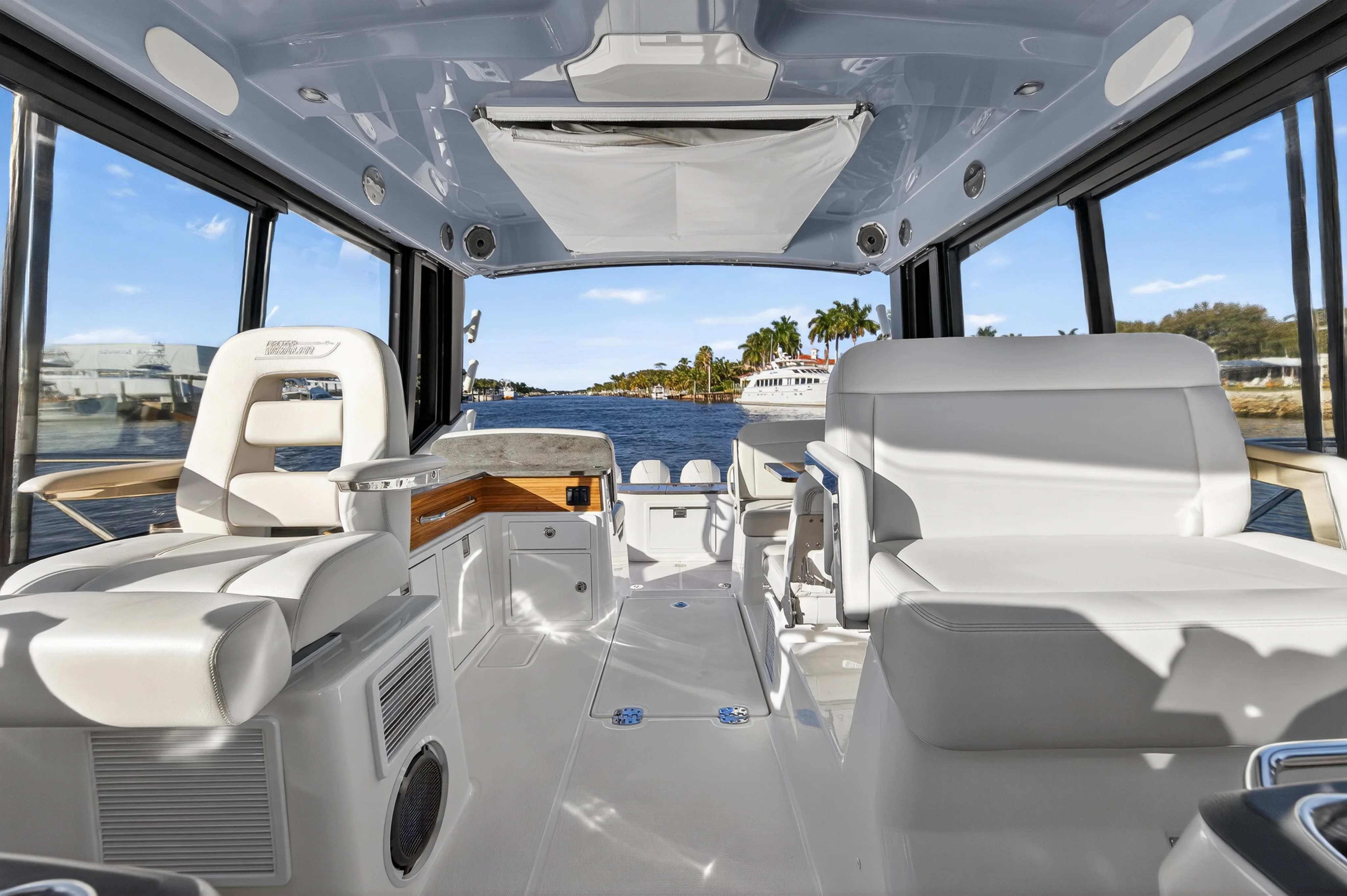 2021 Boston Whaler 405 CONQUEST Image Thumbnail #73