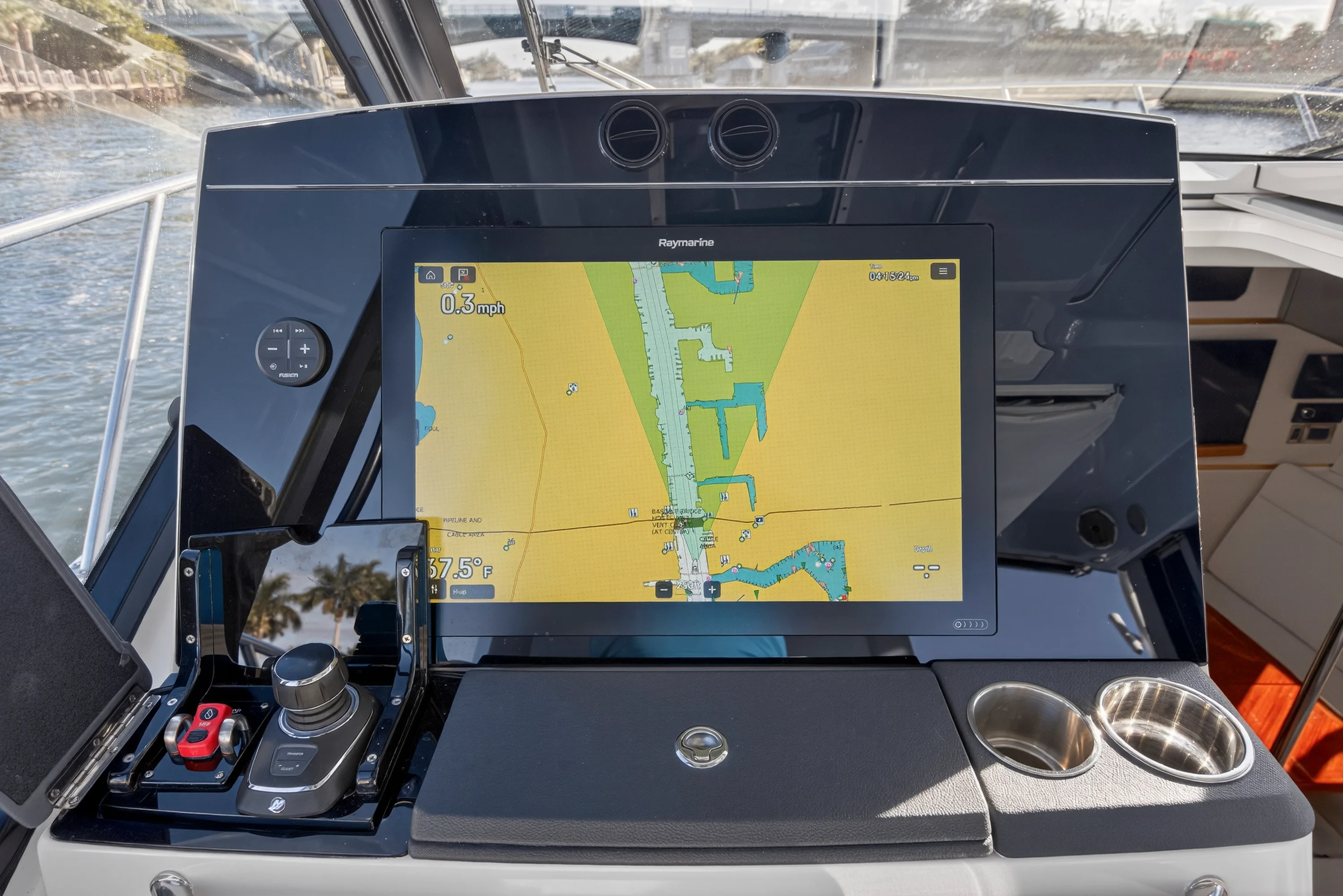 2021 Boston Whaler 405 CONQUEST Image Thumbnail #71