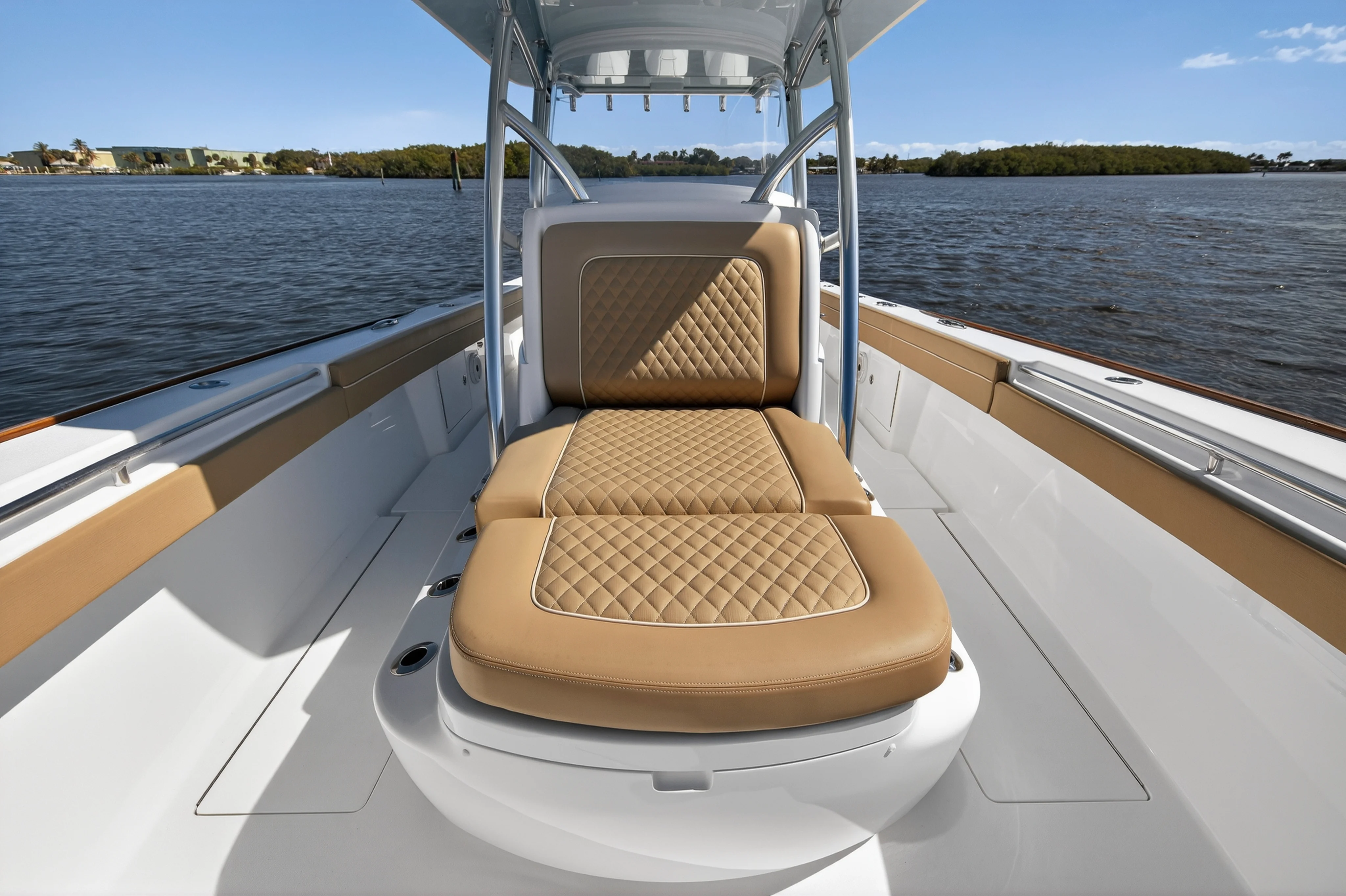 2020 Valhalla Boatworks V-37 Image Thumbnail #24