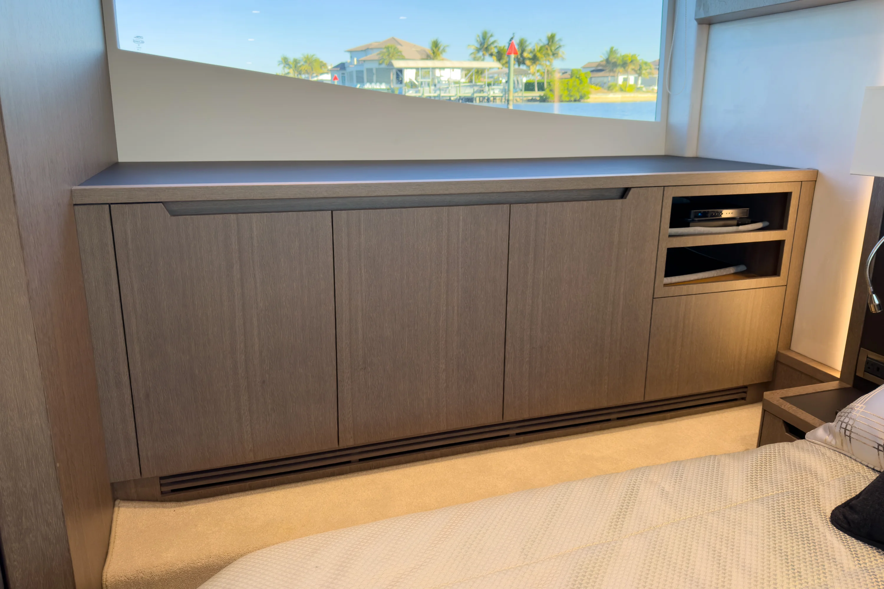 2022 Galeon 510 SKY Image Thumbnail #21