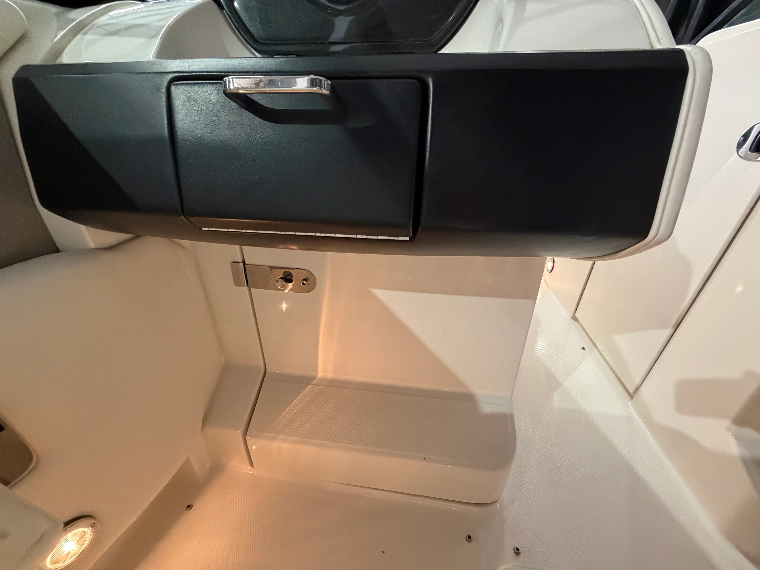 2008 Sea Ray 270 SLX Image Thumbnail #30