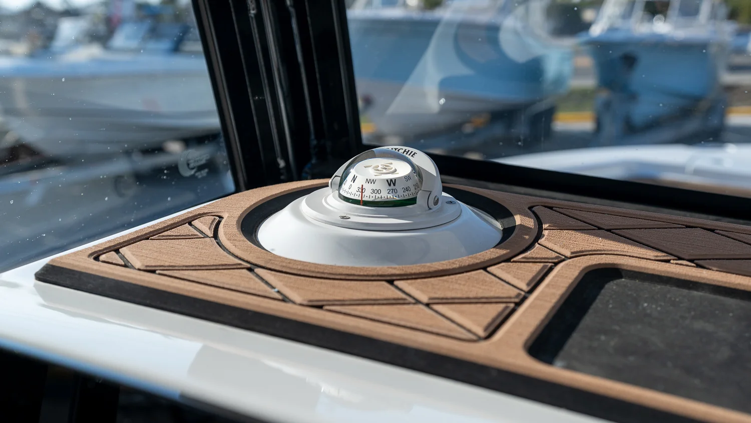 2021 Sea Hunt 25 ULTRA Image Thumbnail #13