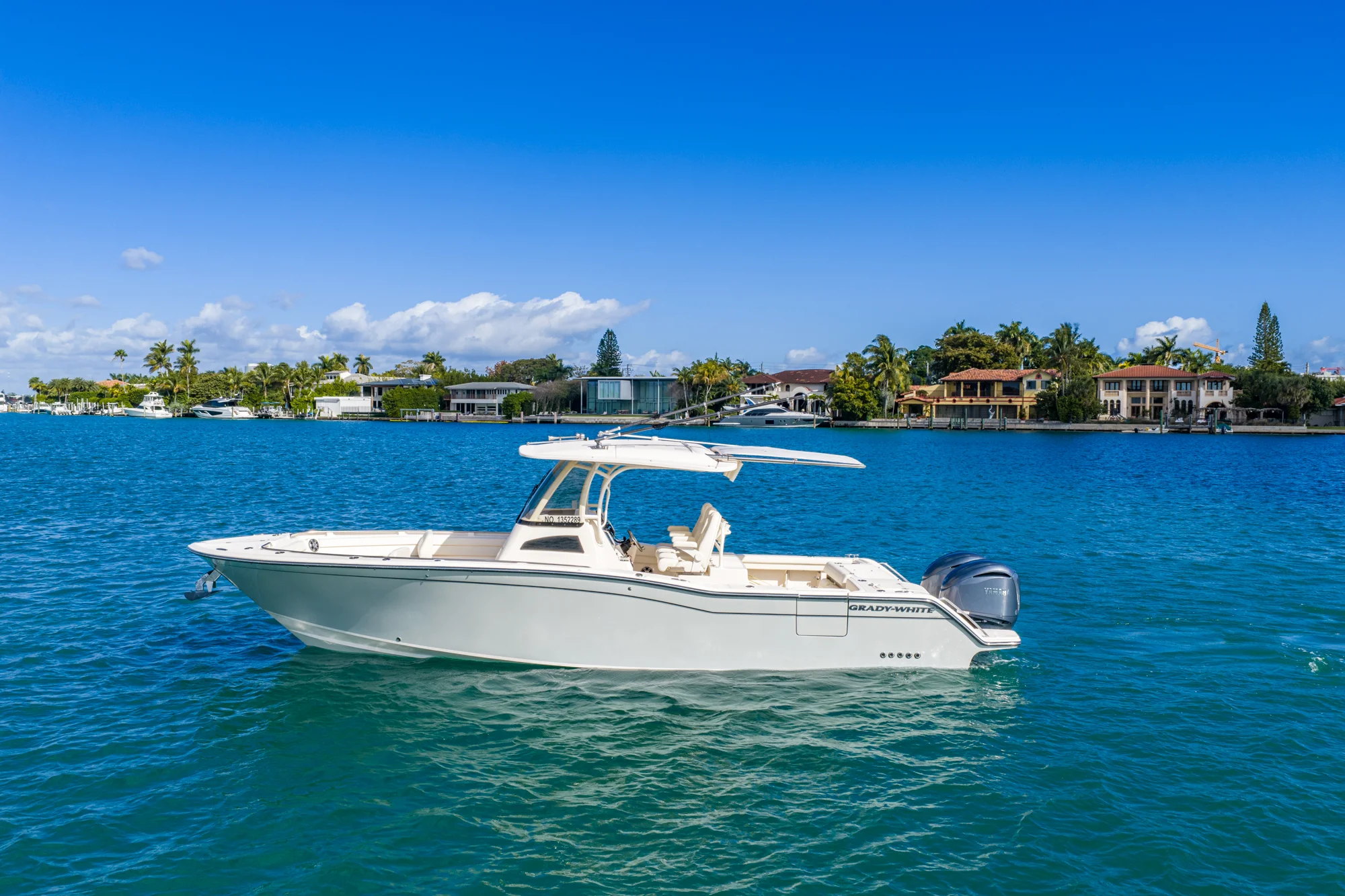 2024 Grady-White 326 CAN Image Thumbnail #0