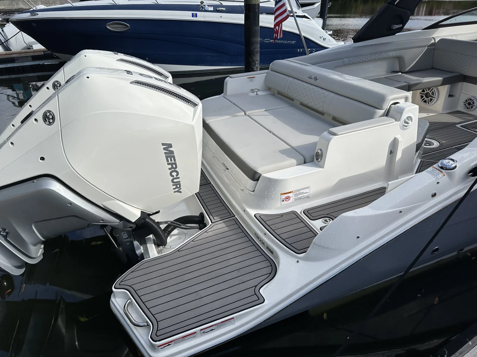 2024 Sea Ray 290 SD-OB Image Thumbnail #14