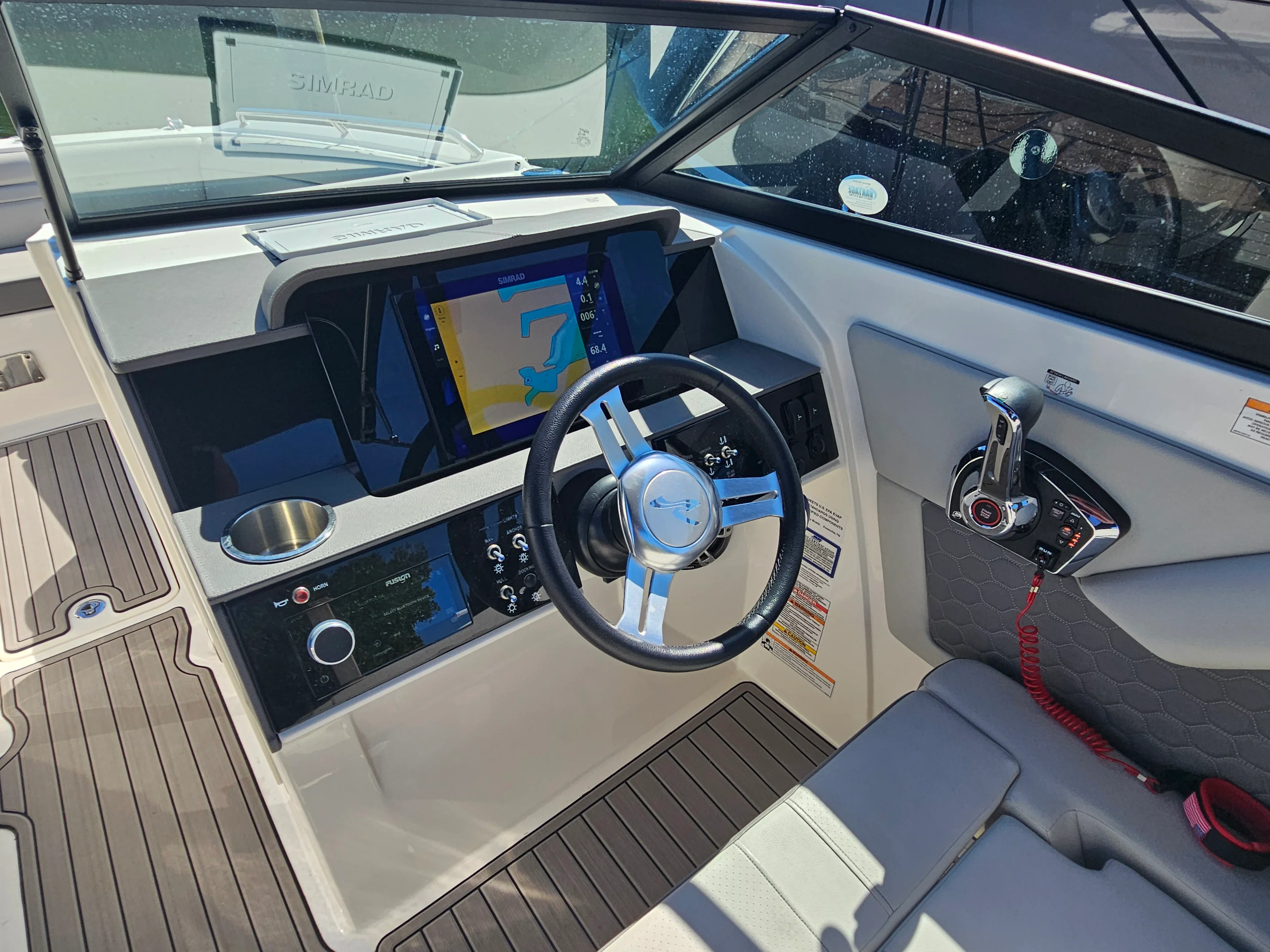 2024 Sea Ray 270 SD-OB Image Thumbnail #16