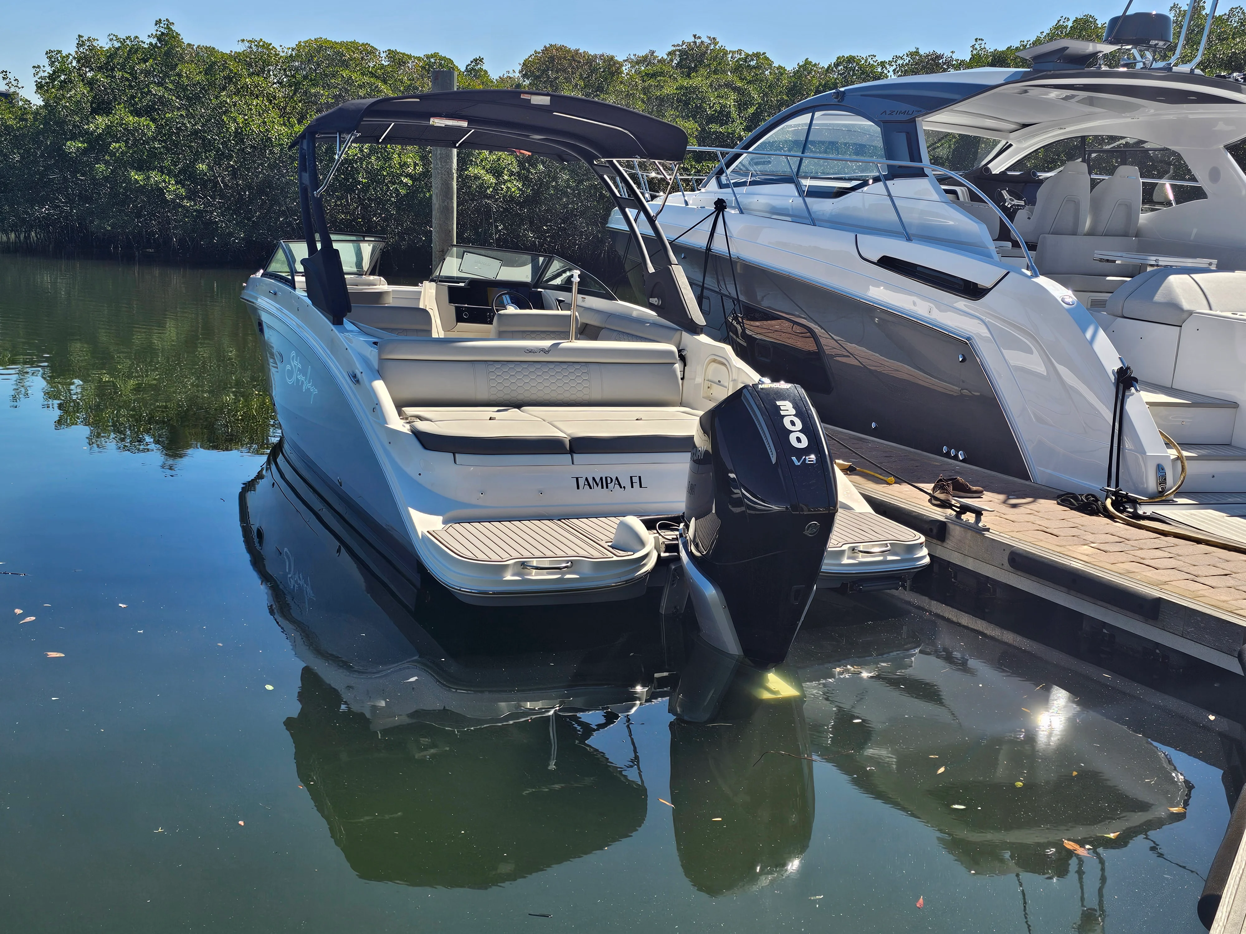 2024 Sea Ray 270 SD-OB Image Thumbnail #1