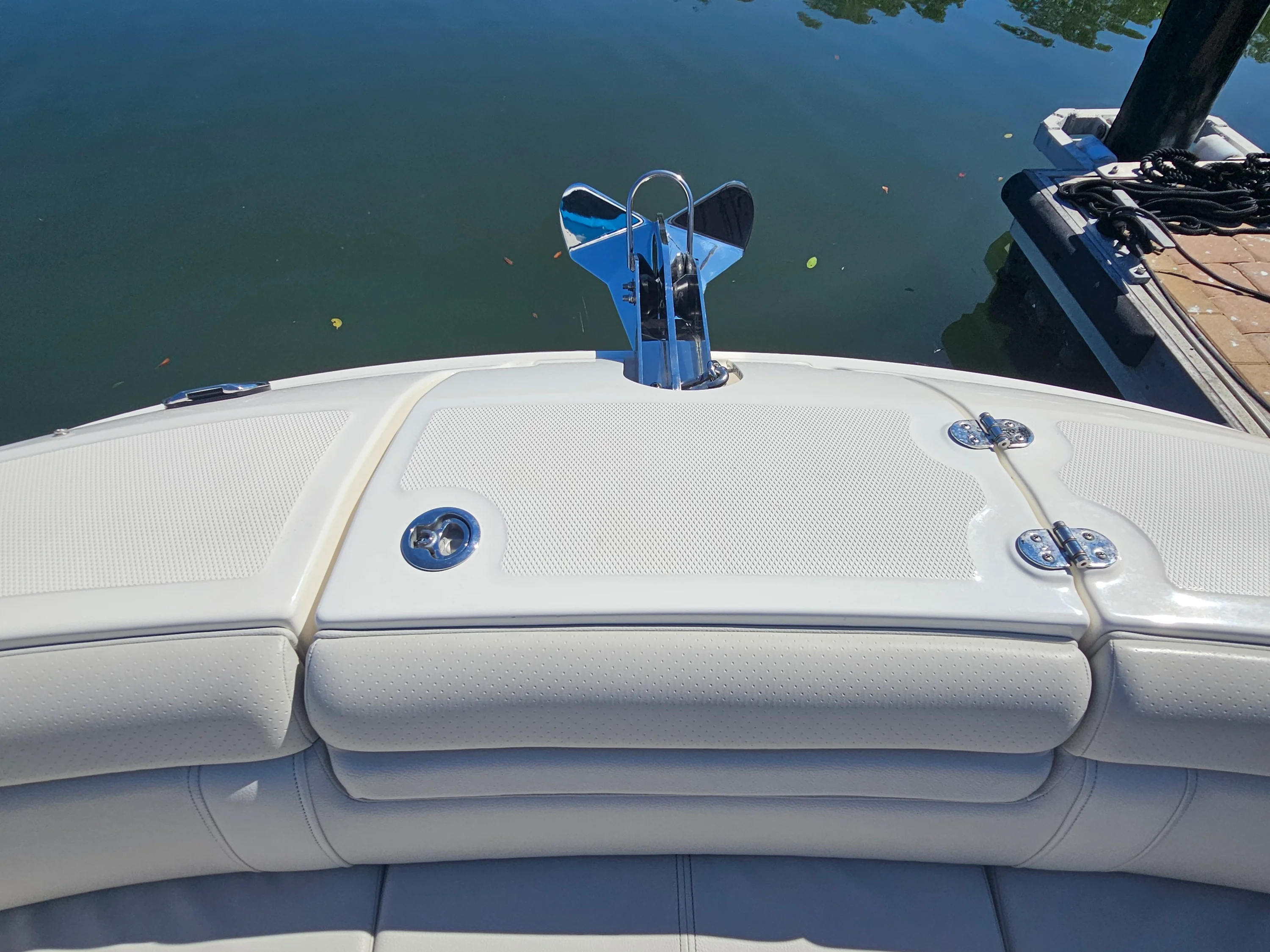 2024 Sea Ray 270 SD-OB Image Thumbnail #27