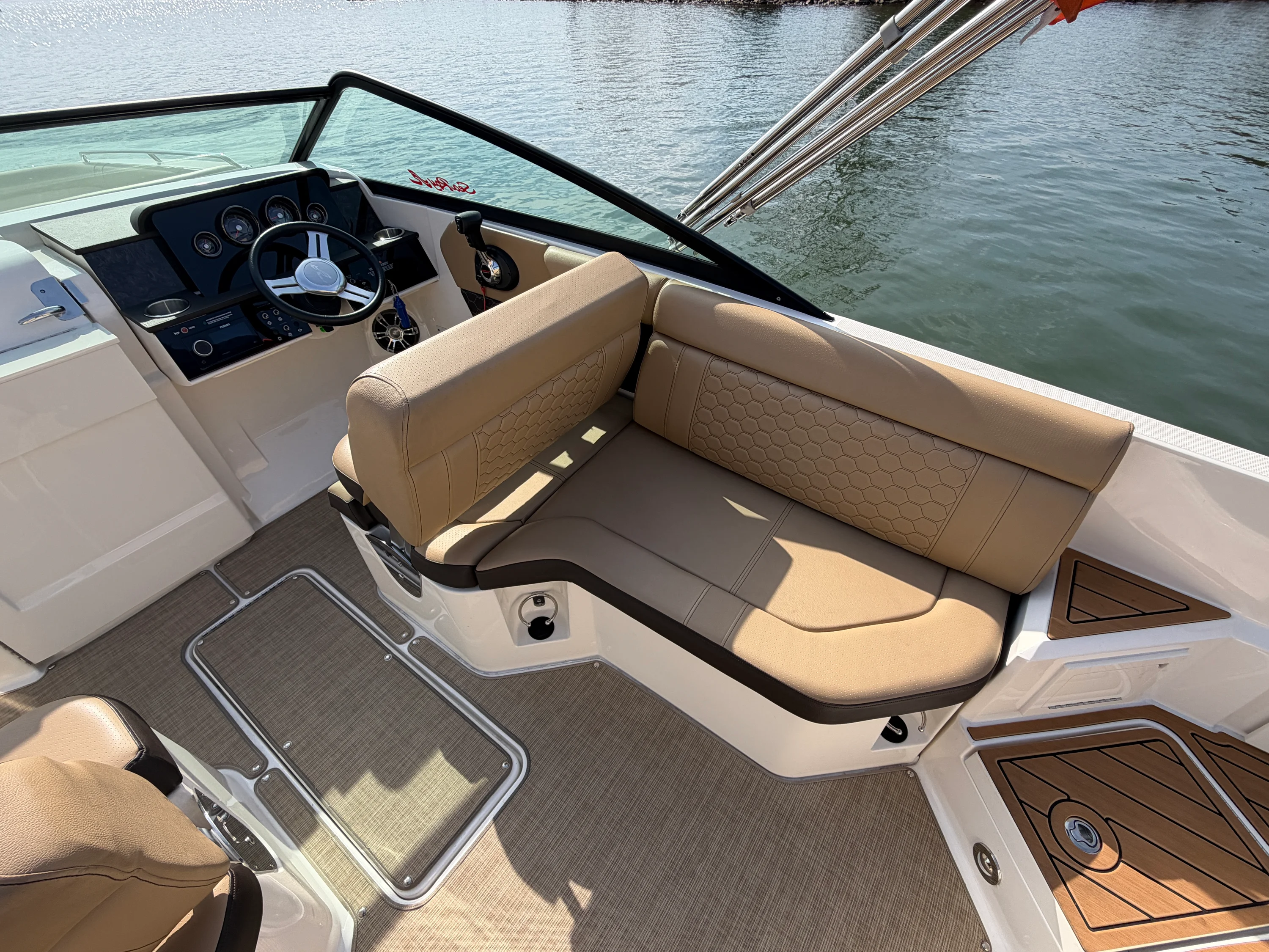 2019 Sea Ray 250 SDX Image Thumbnail #21