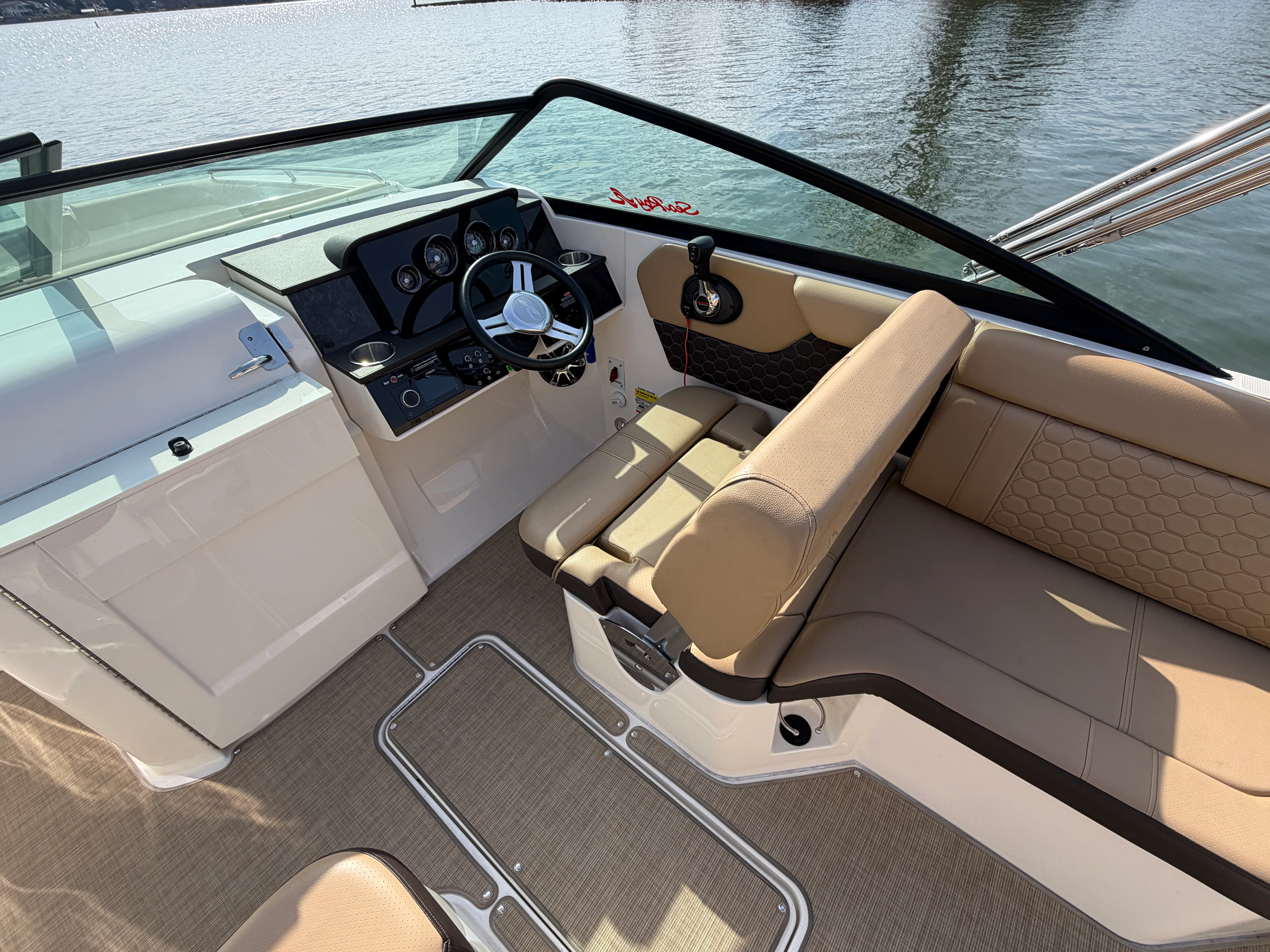 2019 Sea Ray 250 SDX Image Thumbnail #22