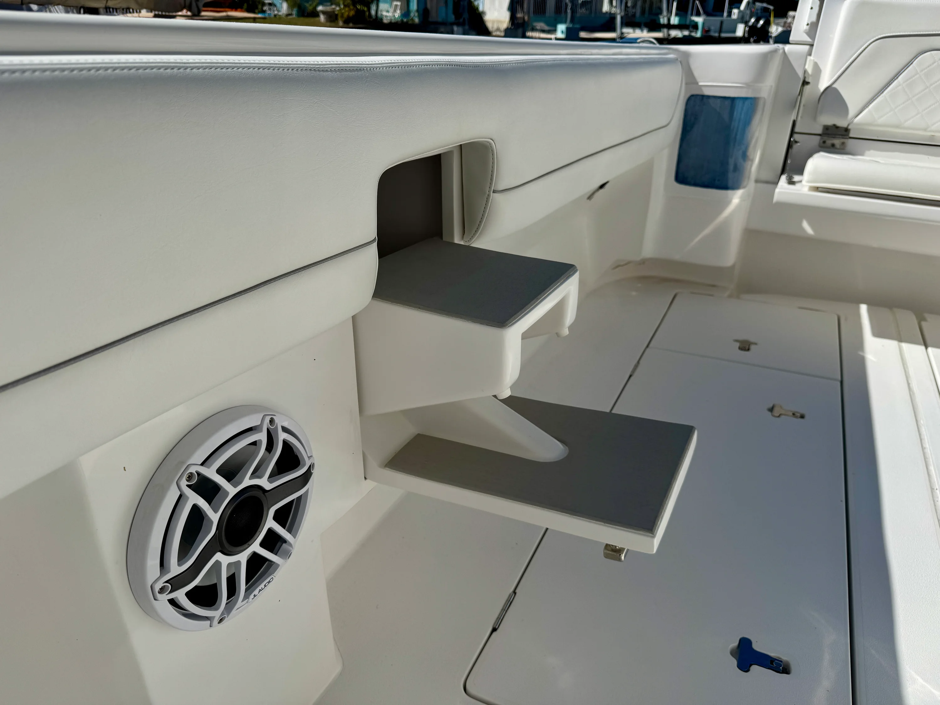 2024 Intrepid 407 NOMAD FE Image Thumbnail #38