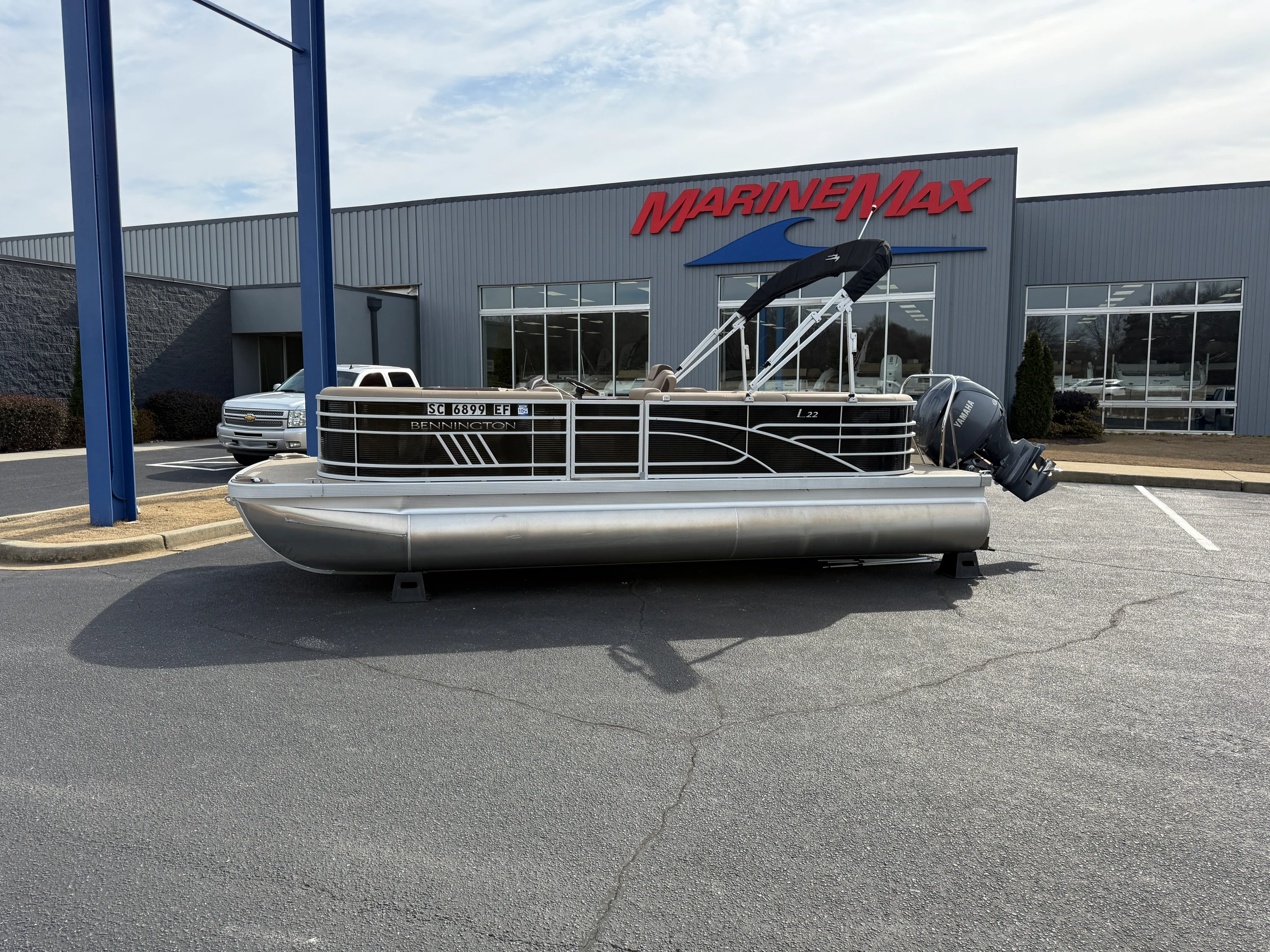 2024 Bennington 22 L Image Thumbnail #0